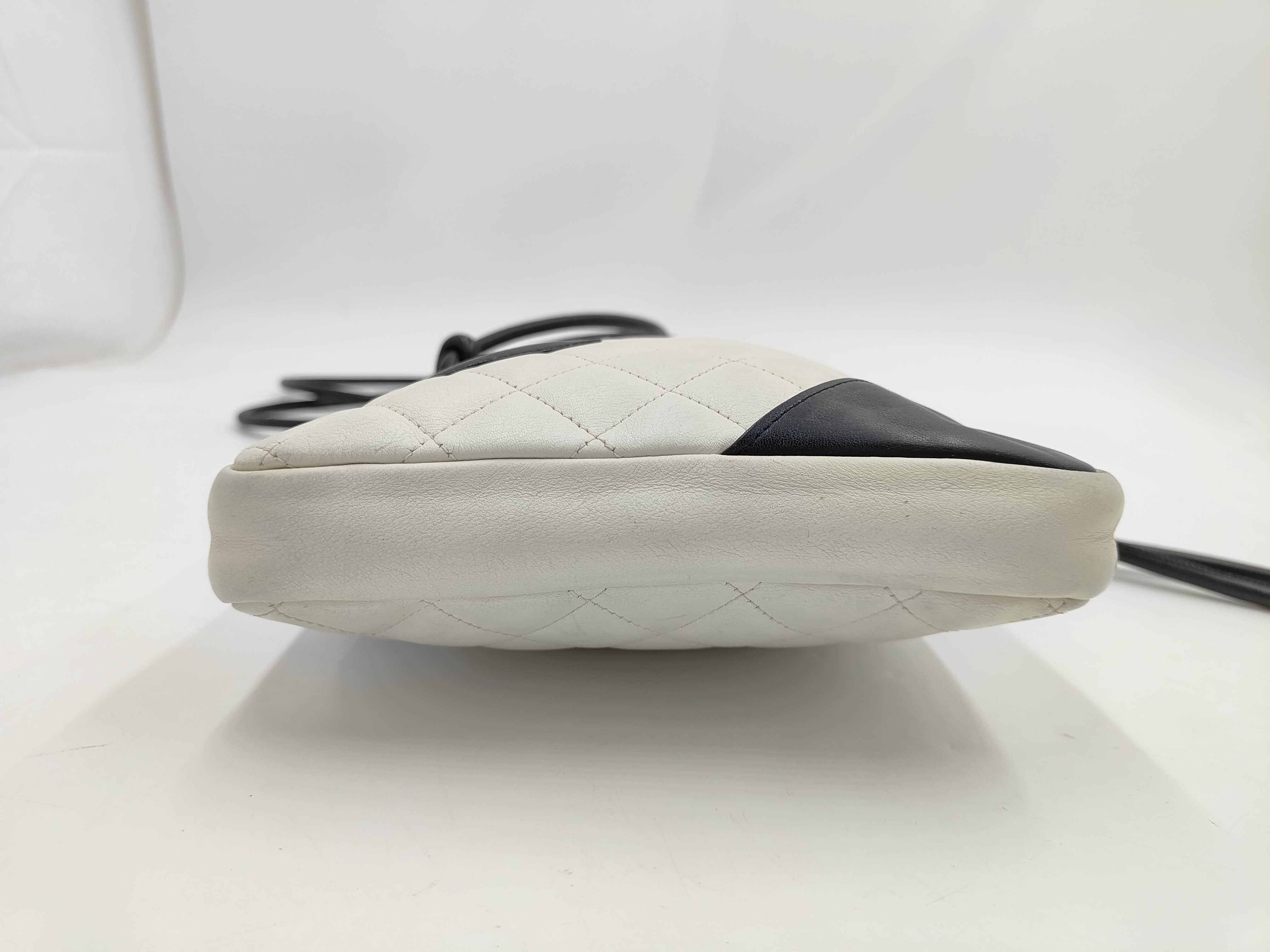 Cambon Line Medium Tote White Shoulder Bag — view 6