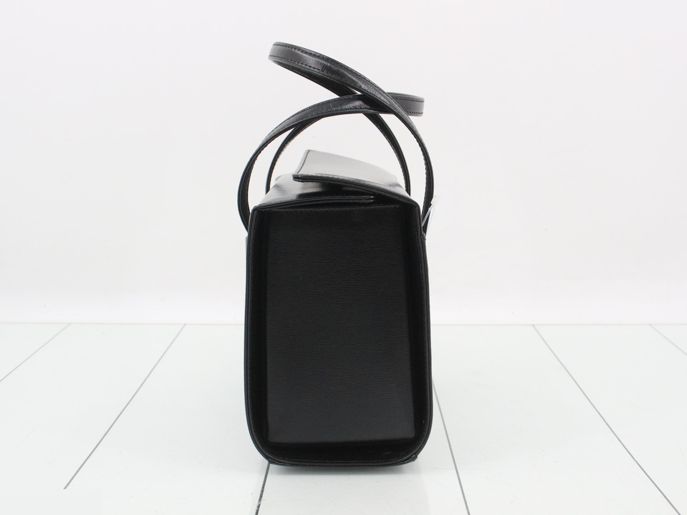 Other lines: Bags & Handbags, Leather, Black — view 3