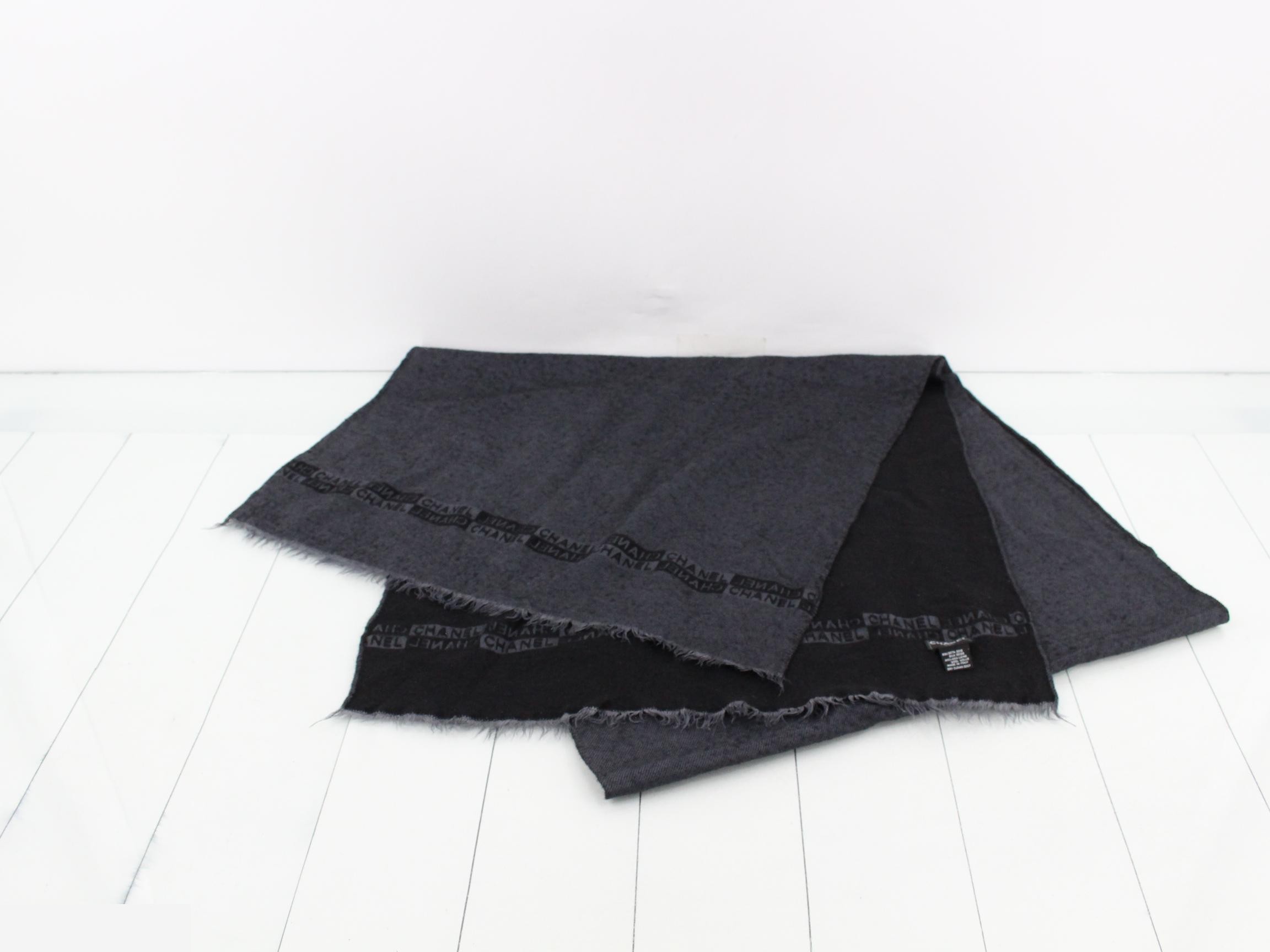 scarf / logo / silk x wool / black / with tag — view 2