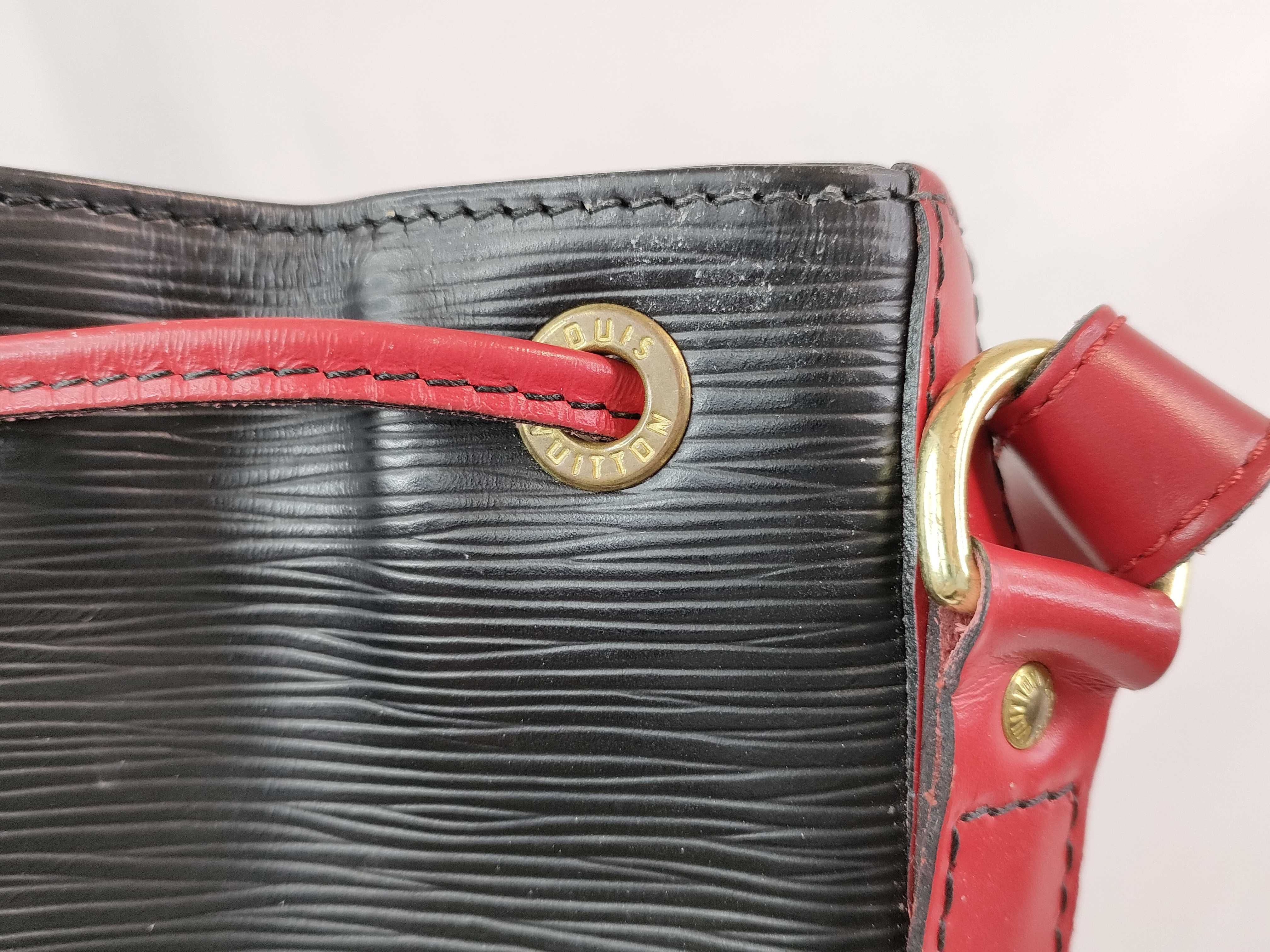 Epi FR - Epi Noe Red x Black Shoulder Bag — view 14