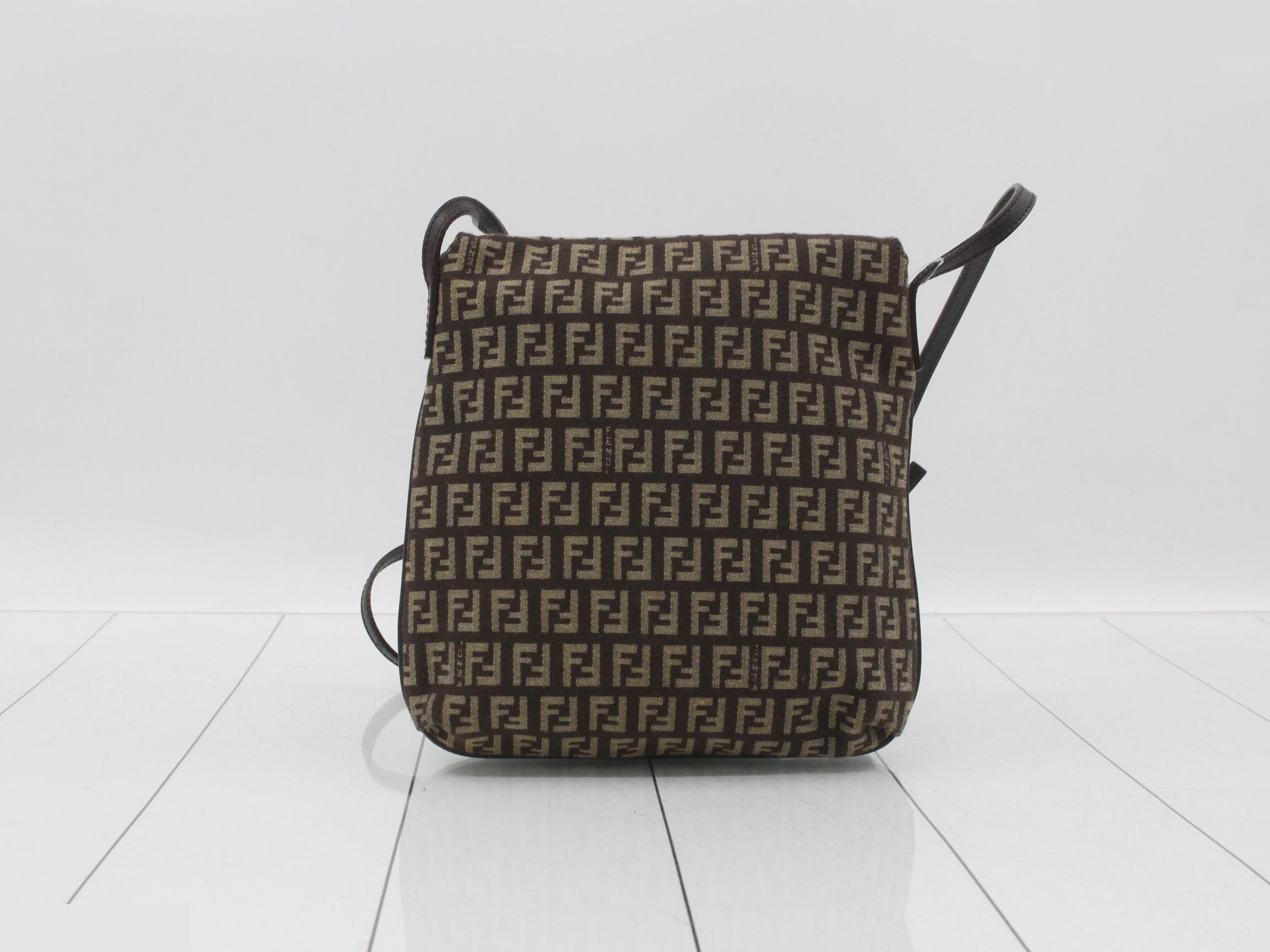 Zucchino Shoulder Bag — view 2