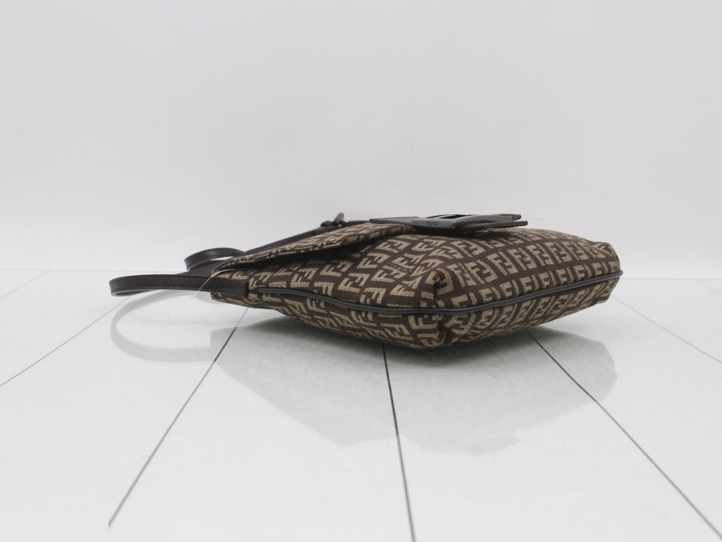 Zucchino Shoulder Bag — view 5