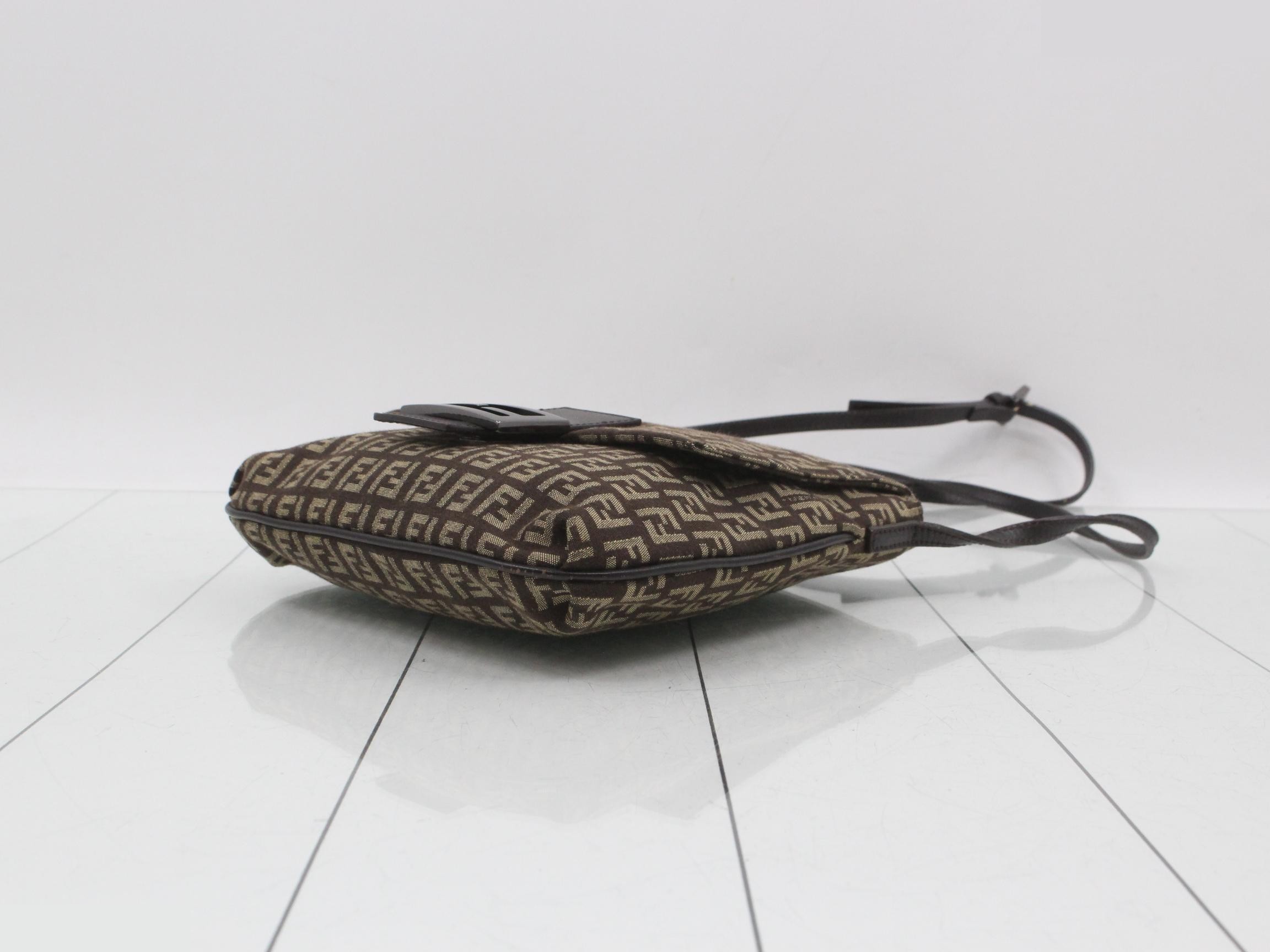 Zucchino Shoulder Bag — view 6