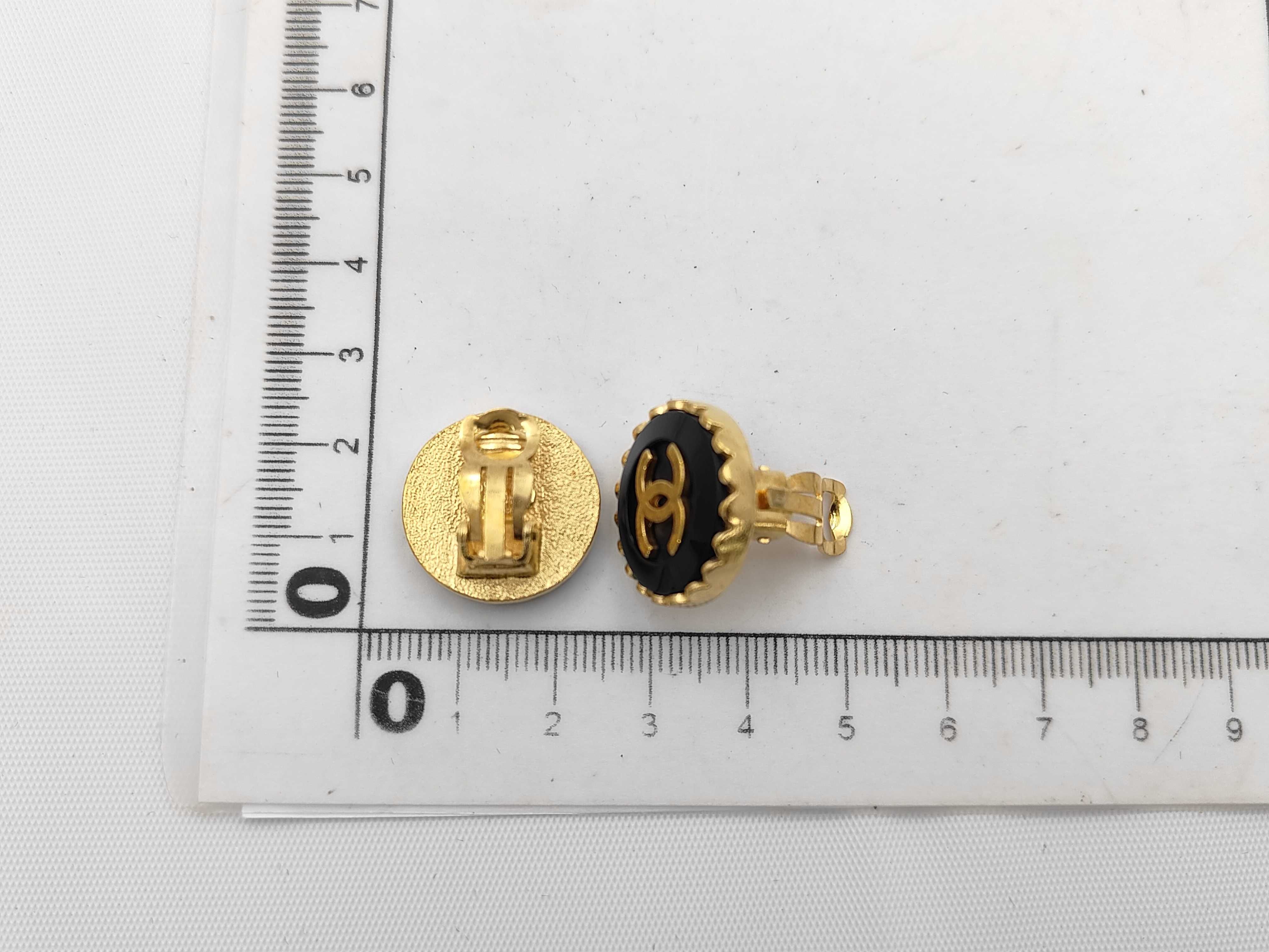 earrings with box, gold and black button design. — view 6