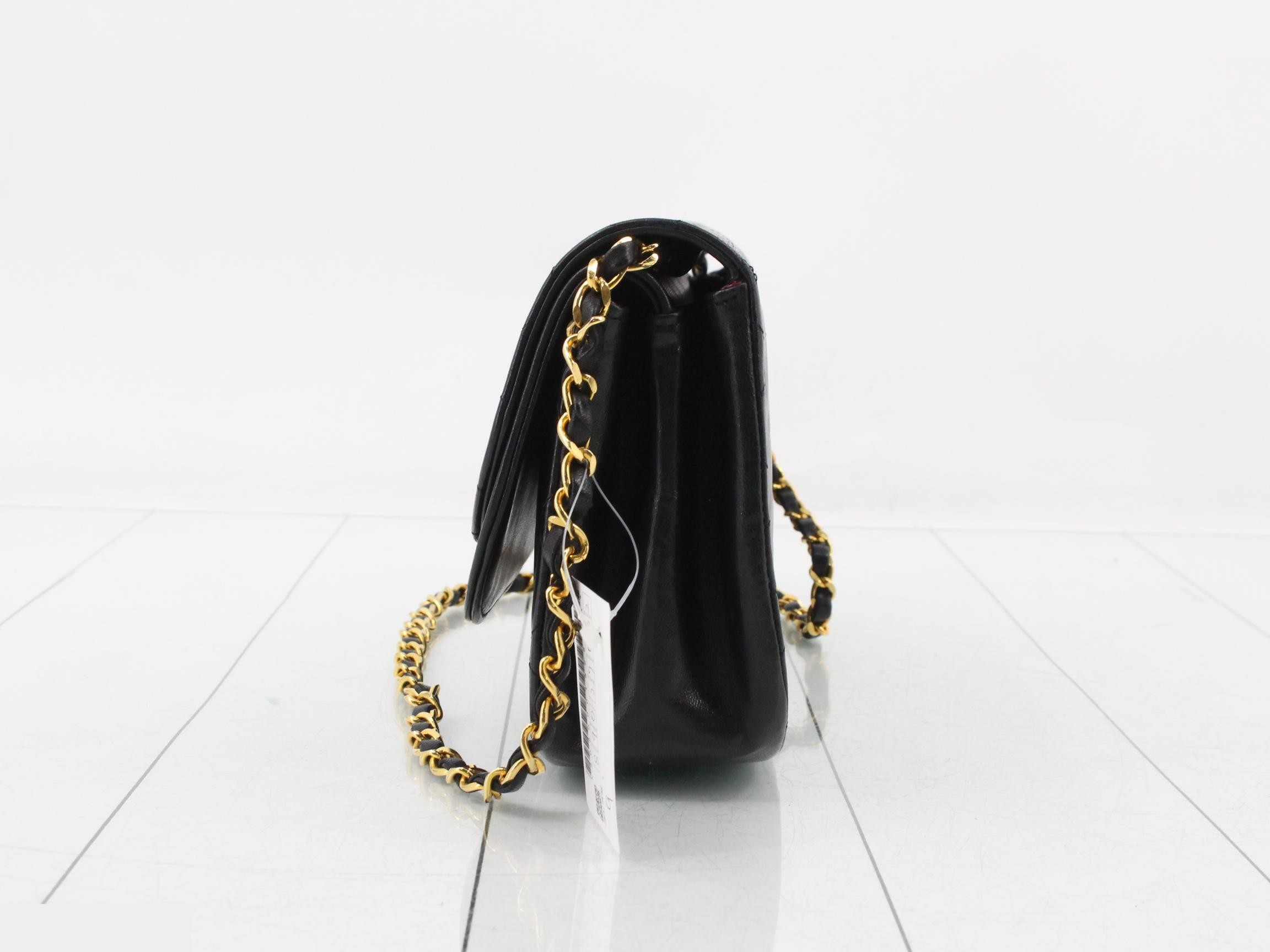 Matelassé Leather Chain Shoulder Bag — view 3