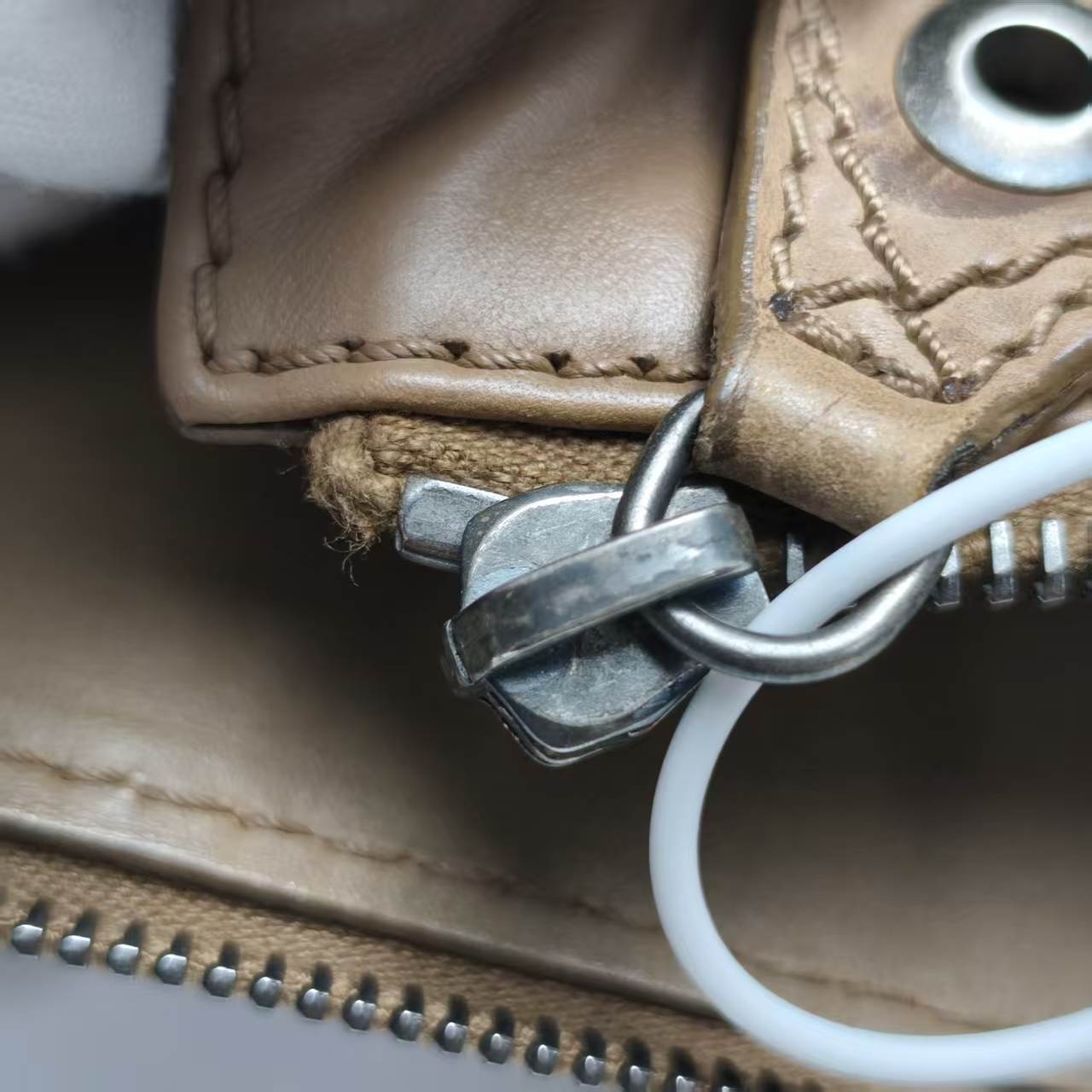 【*Shipped from: China*】Dior Leather Handbag — view 10