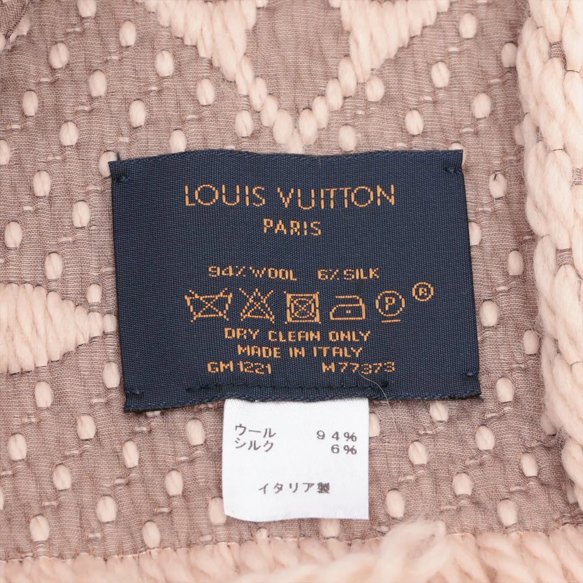 M77373 Echarpe Logo Mania GM1221 Scarf, Wool x Silk, Pink. Shows signs of wear, — view 3