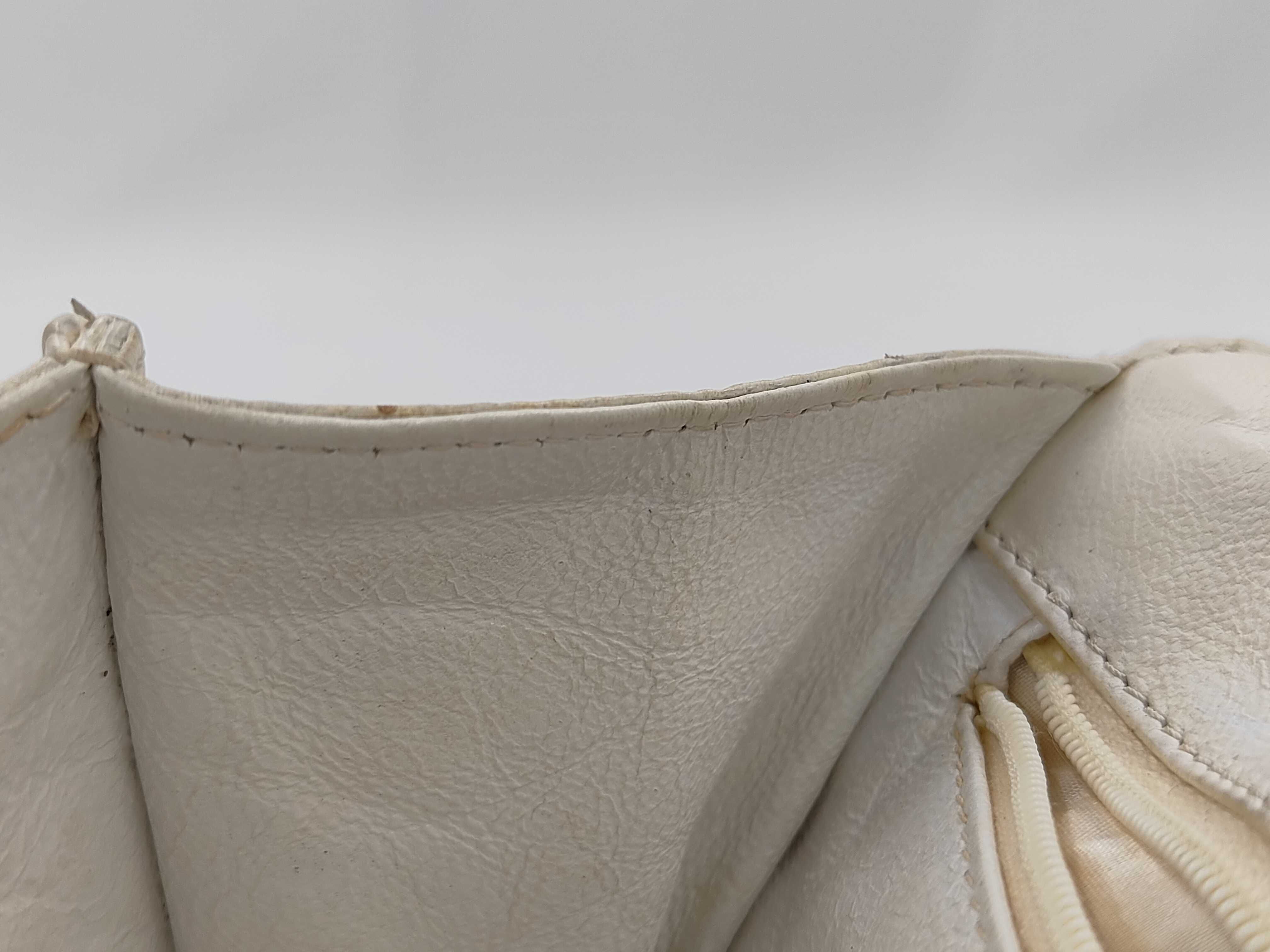 Matelassé Chain Shoulder Bag with Fringe, White Shoulder Bag — view 15