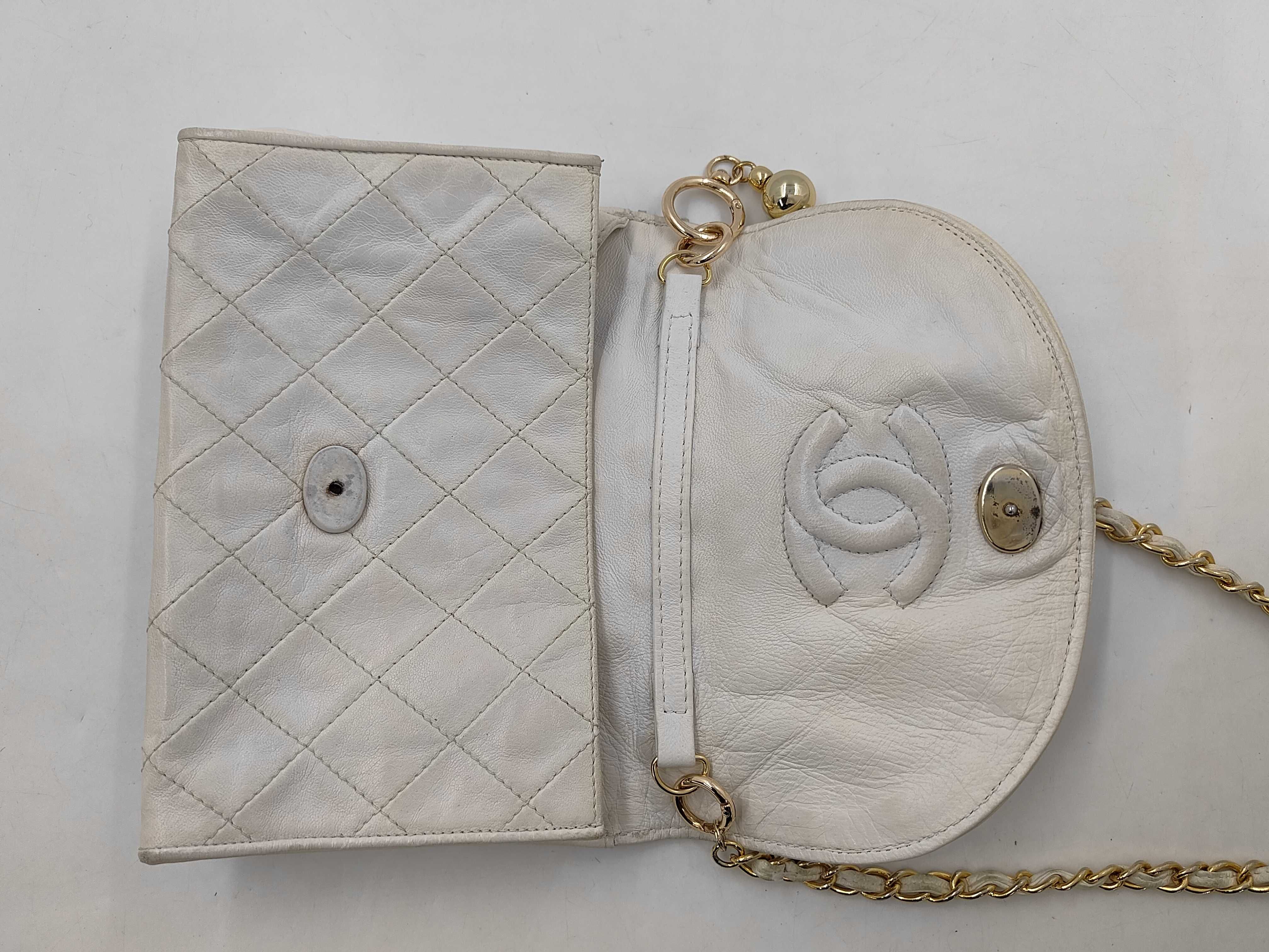 Matelassé Chain Shoulder Bag with Fringe, White Shoulder Bag — view 8