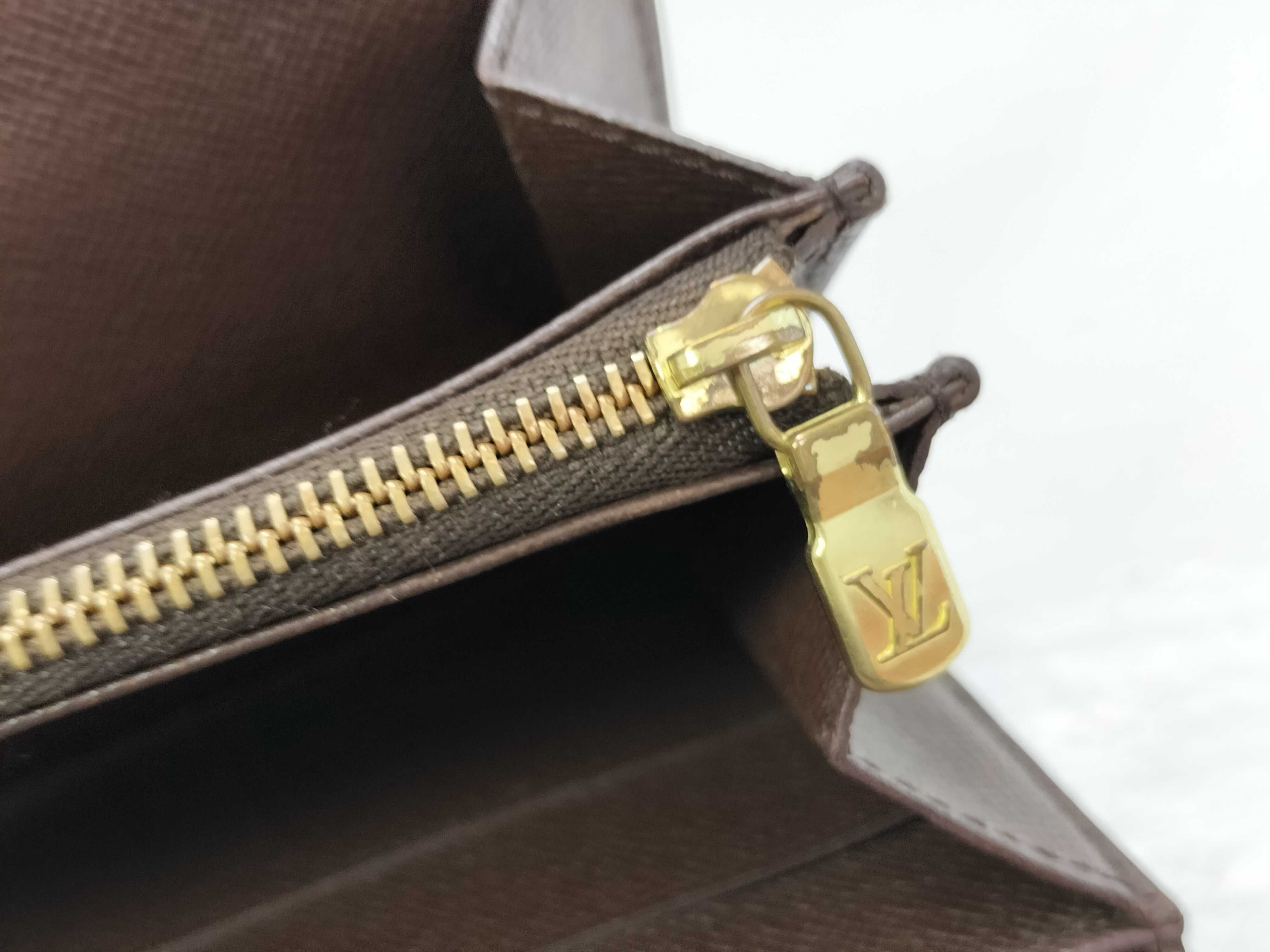 Damier Louis Vuitton Damier Portefeuille Sarah Wallet — view 12