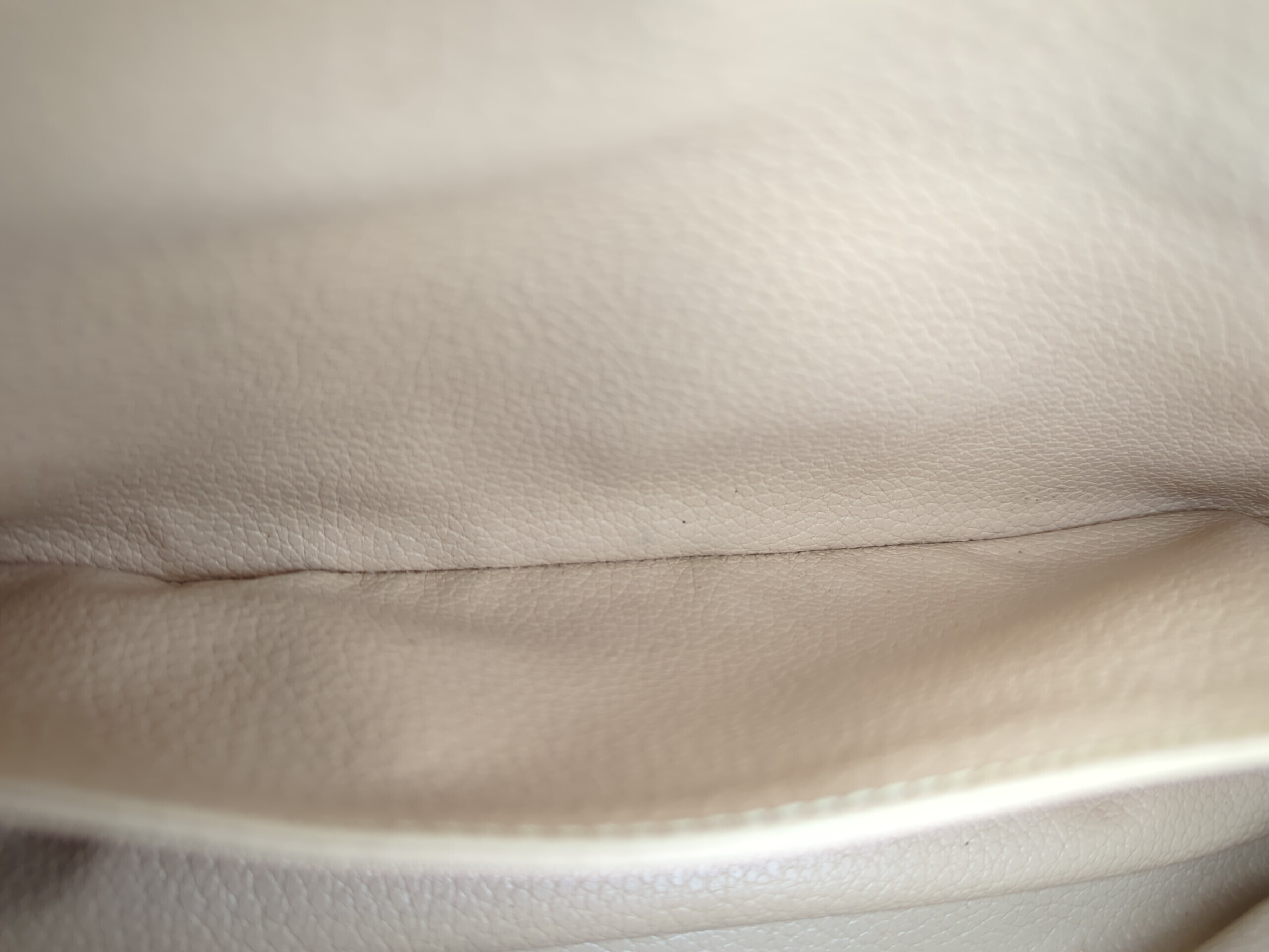 M47522 Monogram Troussard Toilette 28 Clutch Bag — view 8