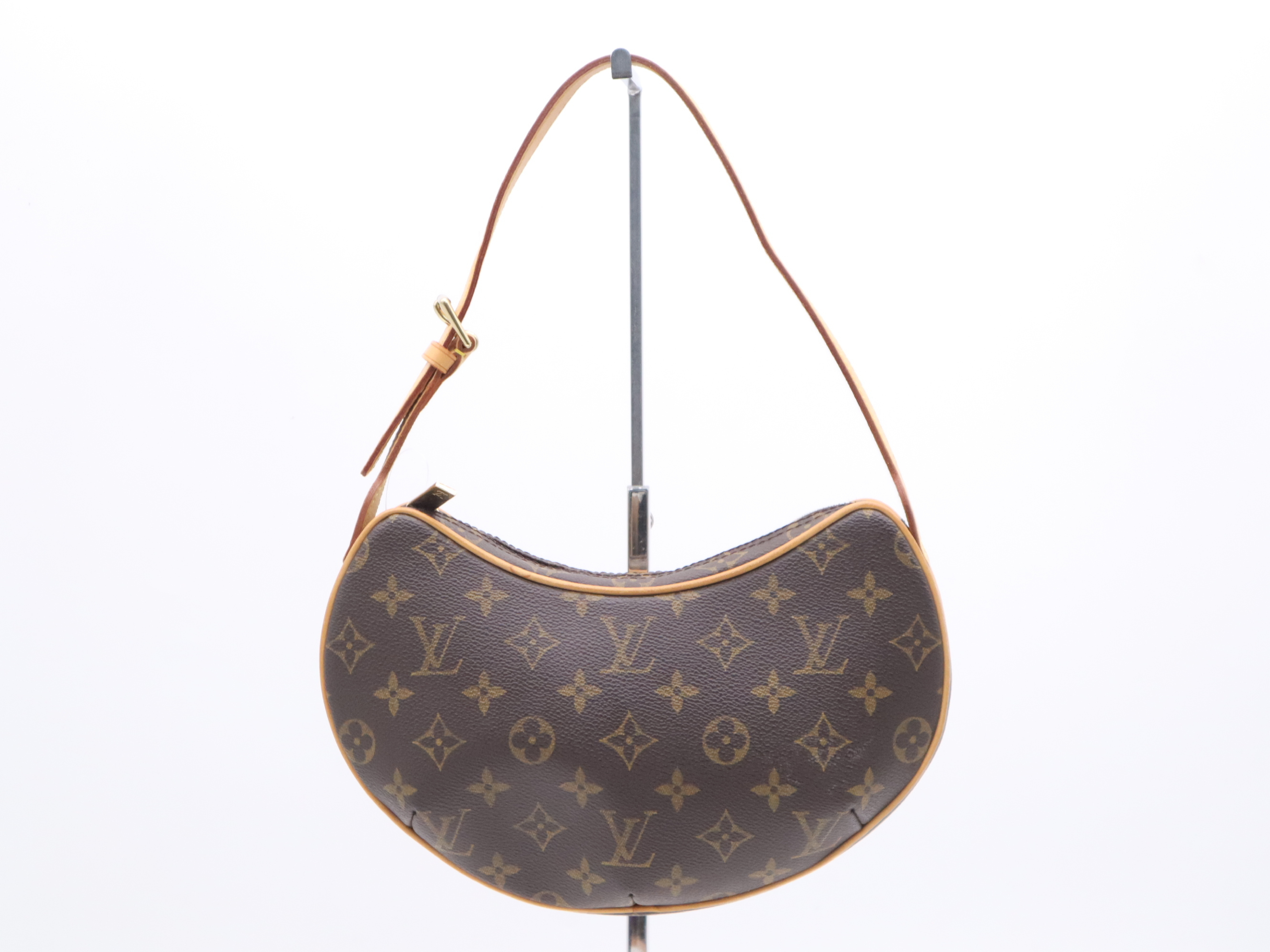 M51510 Monogram Pochette Croissant Shoulder Bag