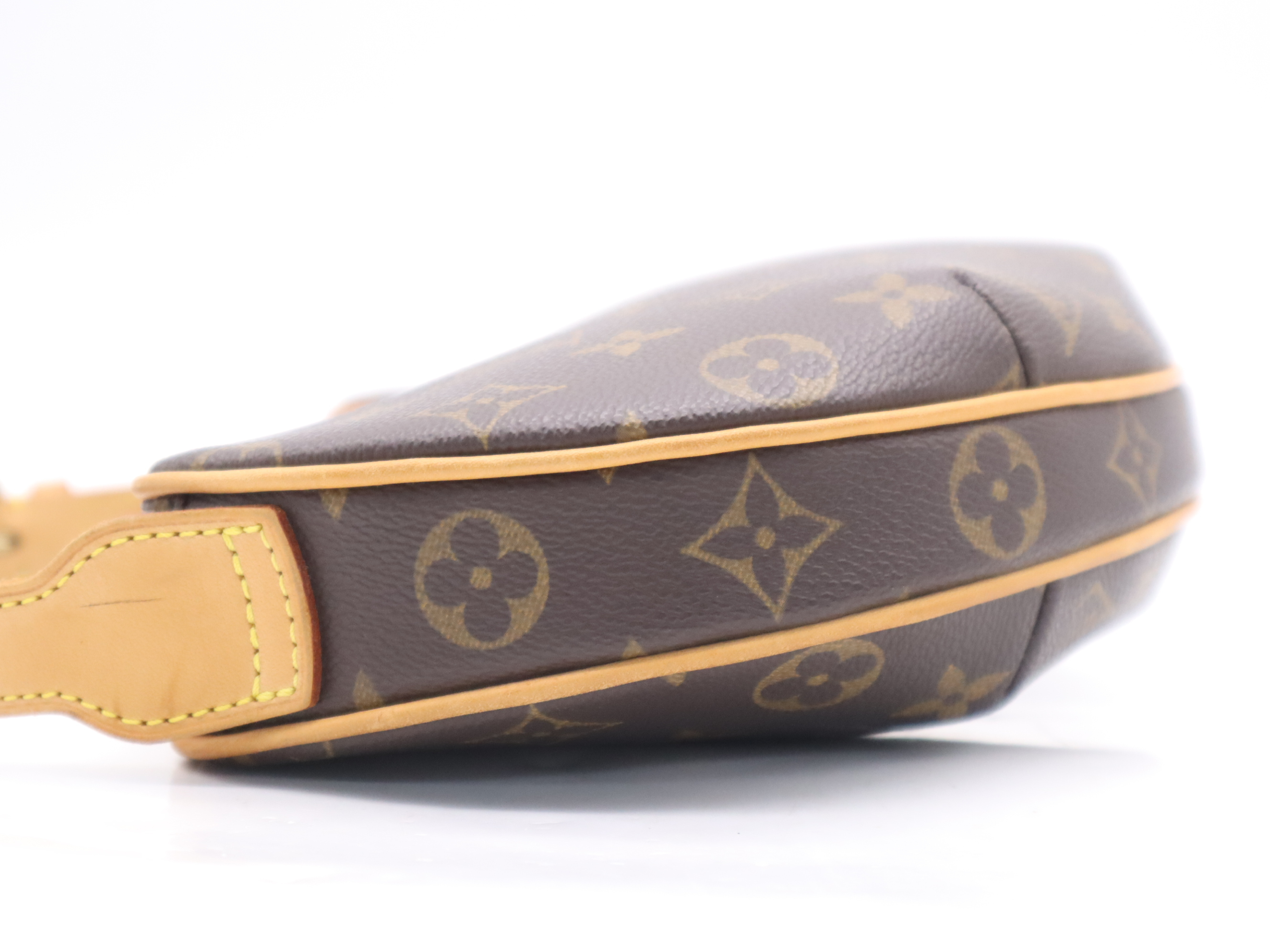 M51510 Monogram Pochette Croissant Shoulder Bag — view 3