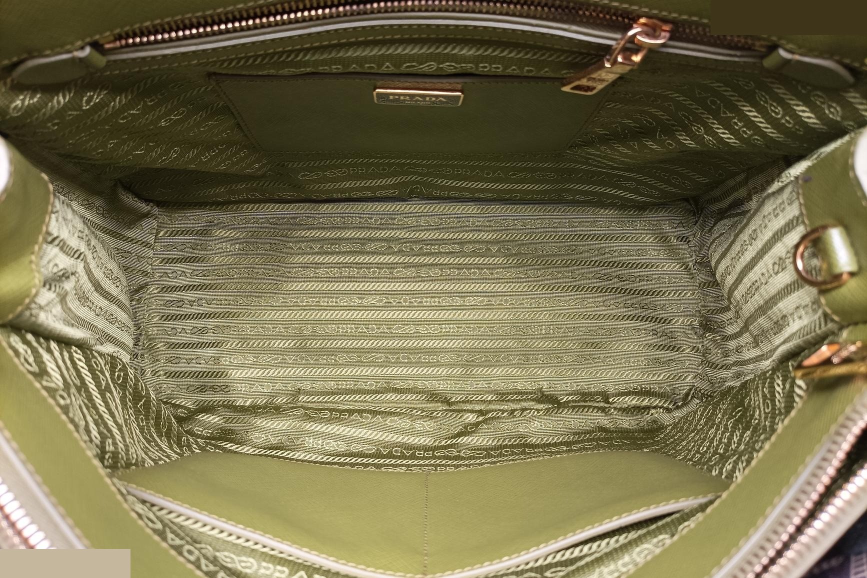 Galleria Saffiano Leather Green — view 6
