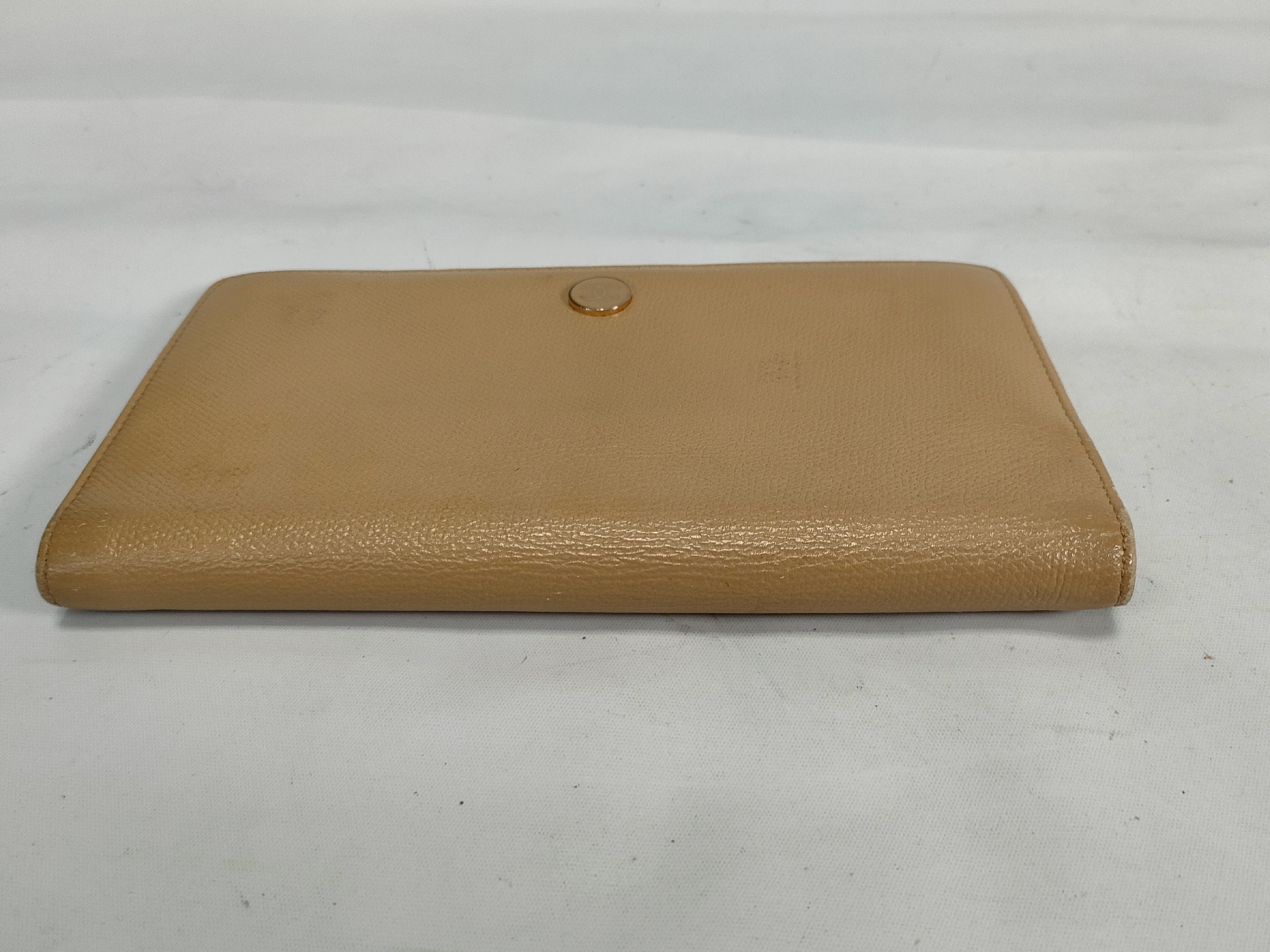 Calfskin Long Wallet Folding Wallet — view 6