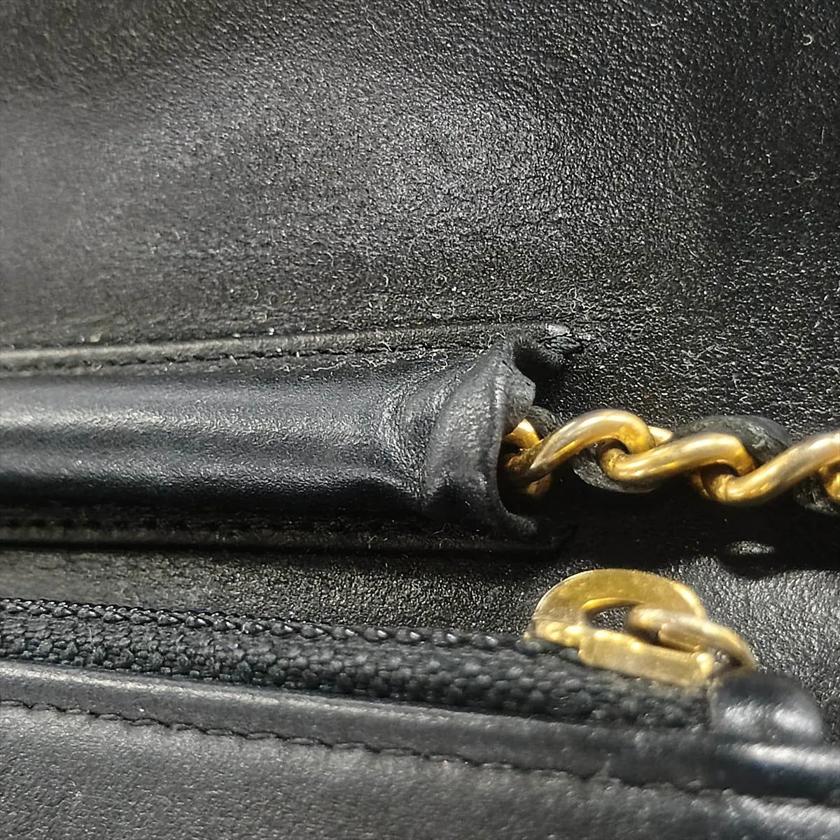 Boy Chanel Caviar Skin Chain Wallet, Black with Gold Hardware, 25317287, Serial Number — view 13