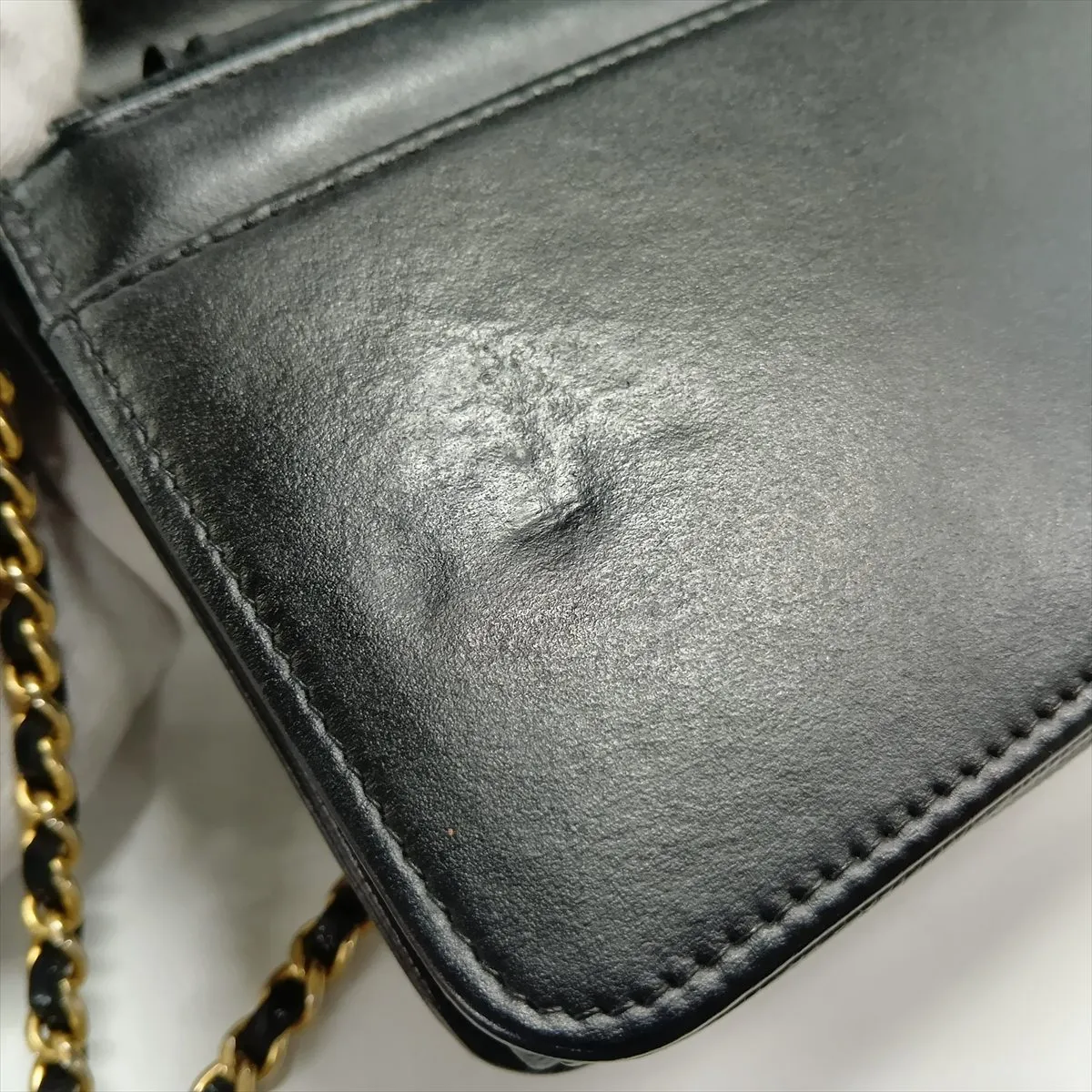 Boy Chanel Caviar Skin Chain Wallet, Black with Gold Hardware, 25317287, Serial Number — view 14
