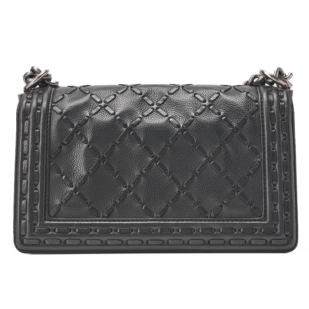 Caviar leather Matelassé Boy Chanel chain shoulder bag, black — view 2