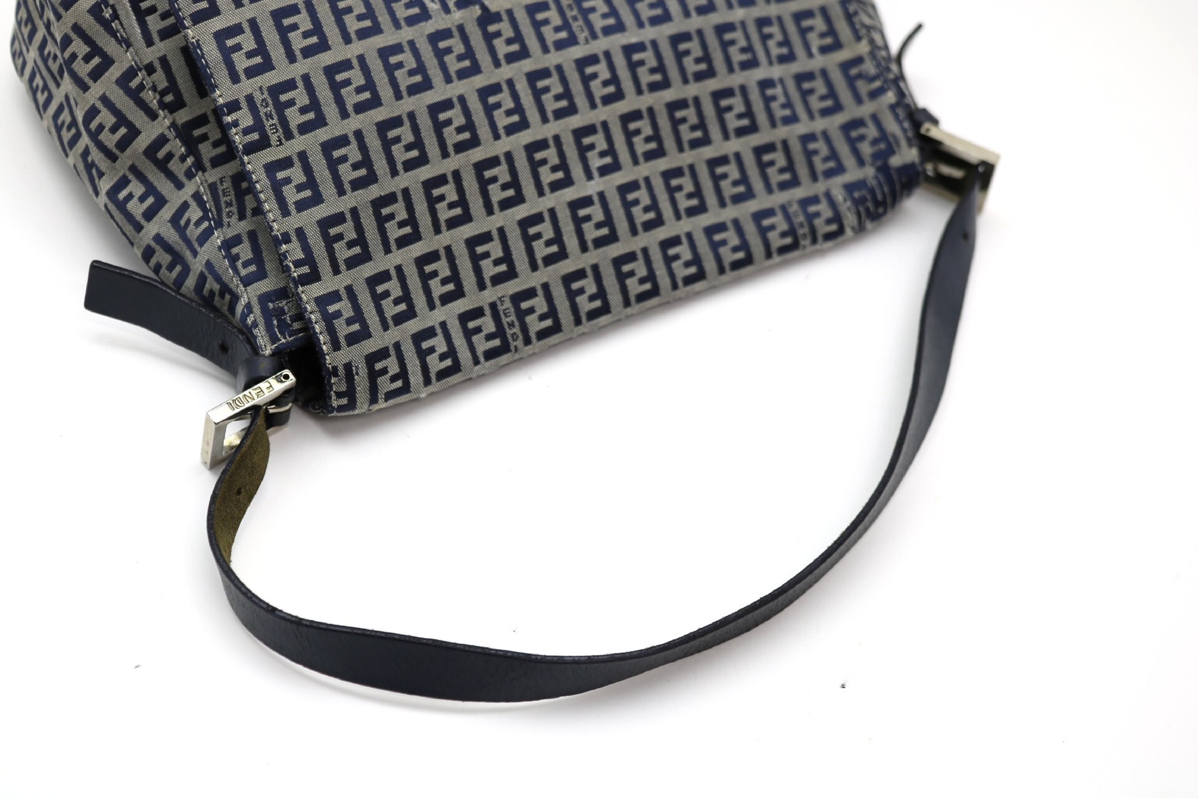 Zucchino Mamma Bucket Shoulder Bag — view 7