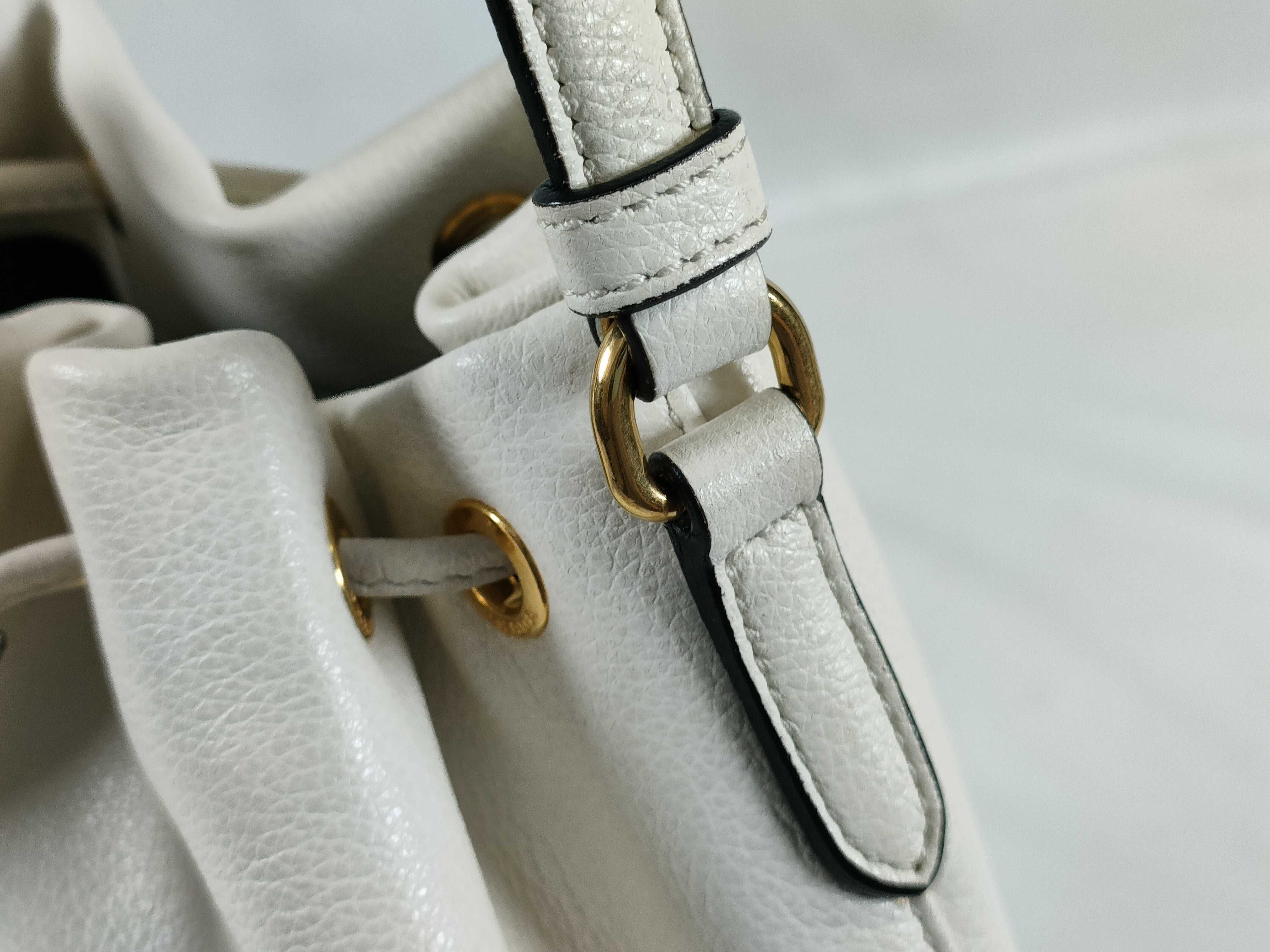 Leather 2-Way Handbag White 1BH038 Handbag — view 5