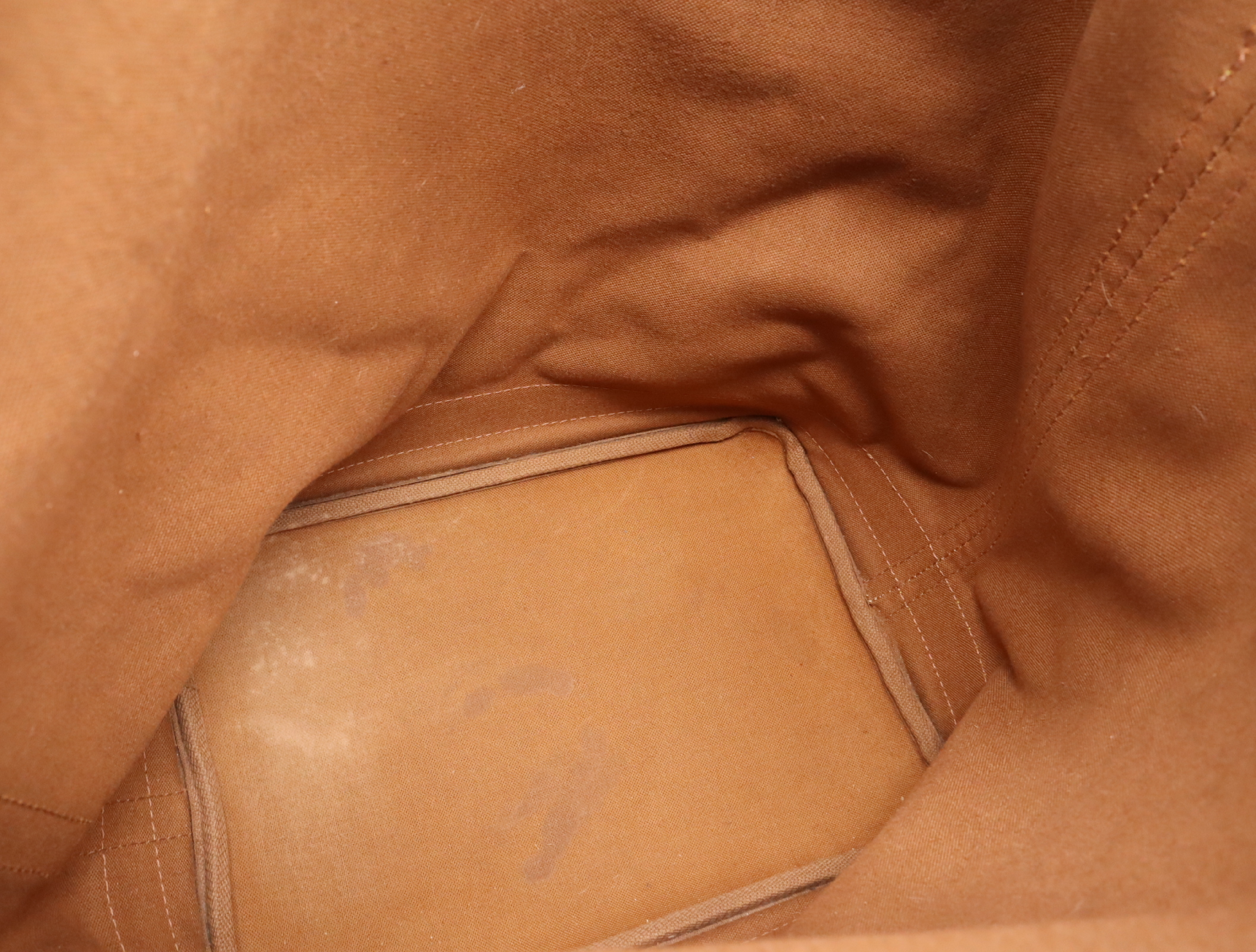 M42224 Monogram Noé Shoulder Bag — view 15