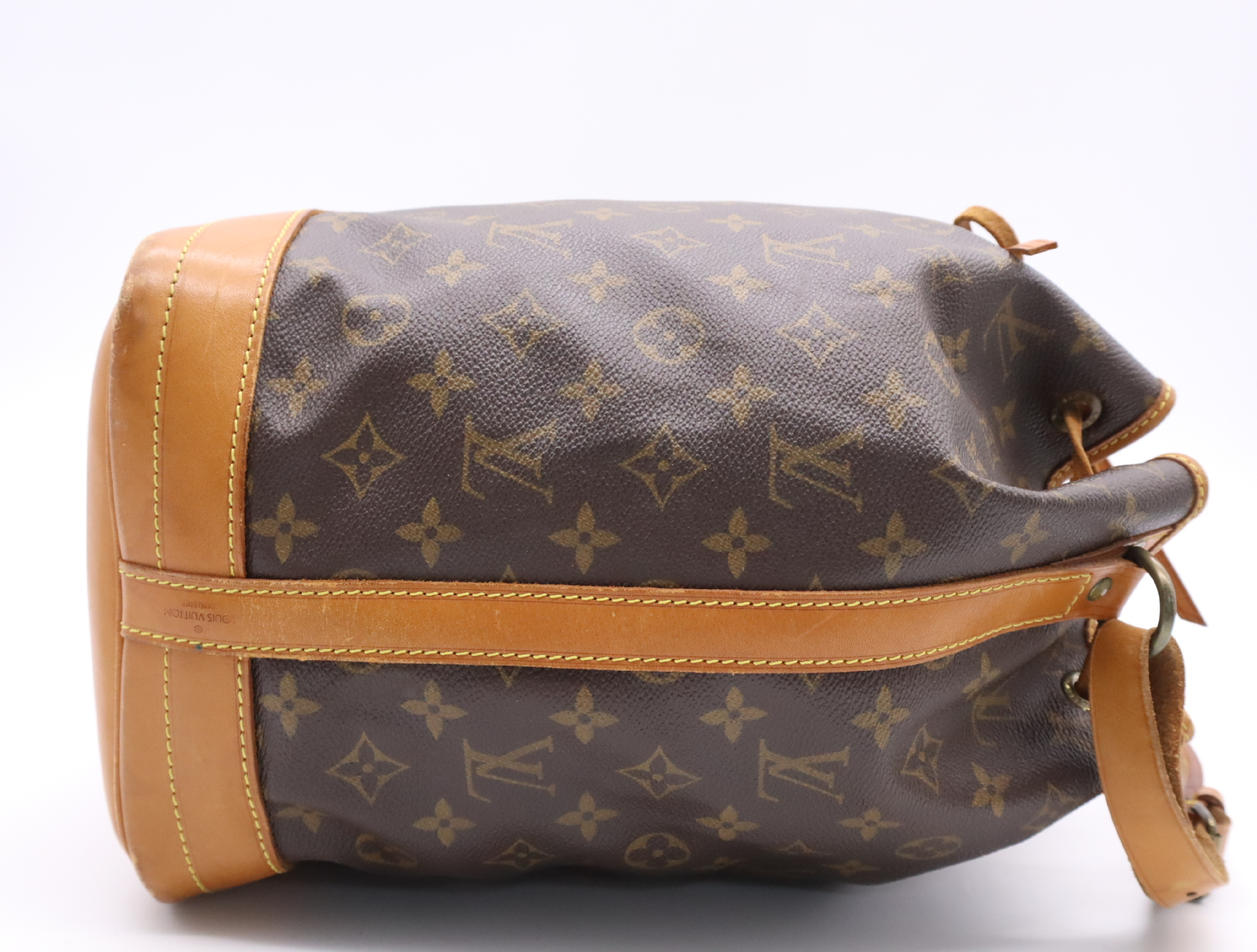 M42224 Monogram Noé Shoulder Bag — view 5