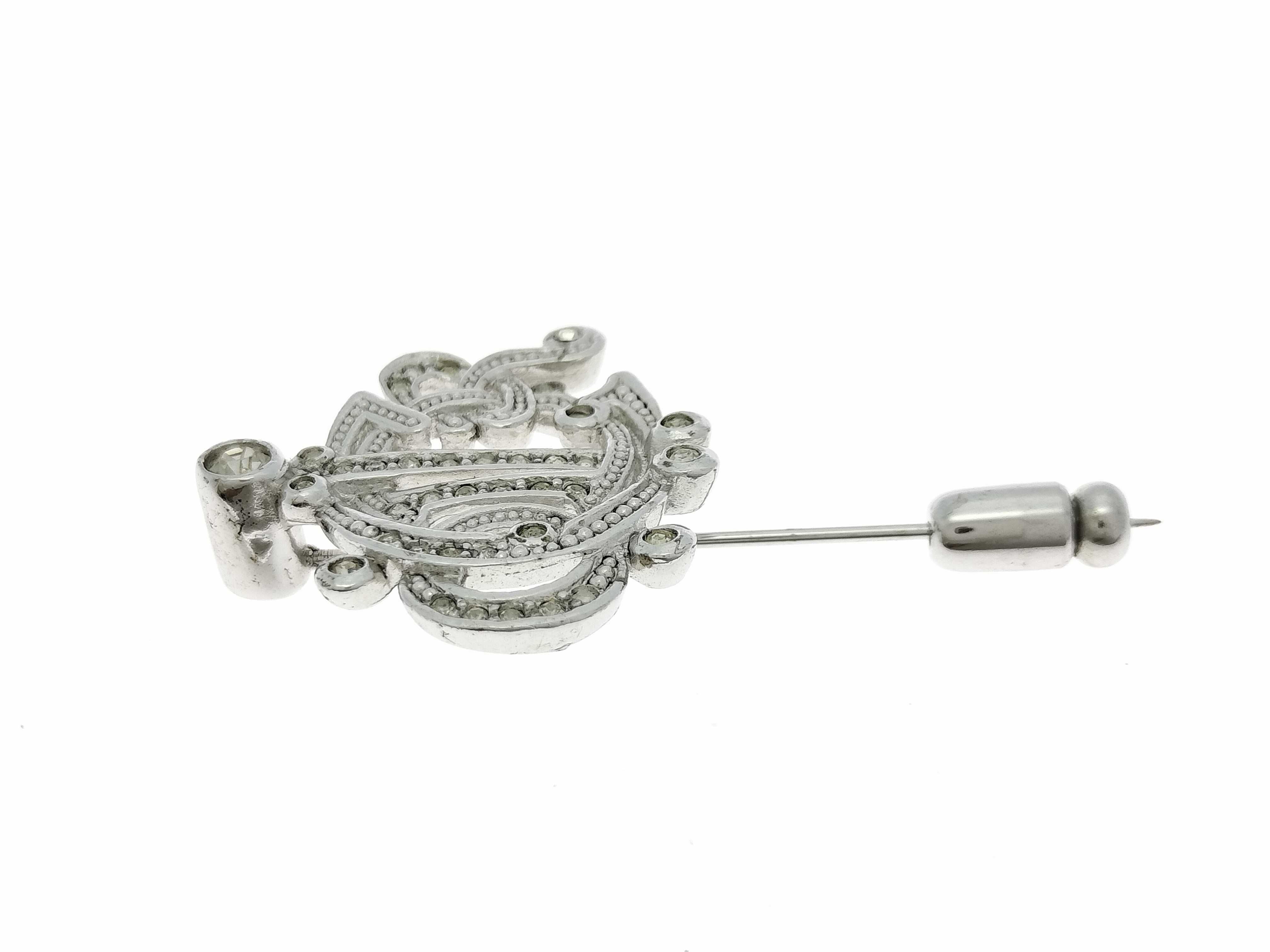 Christian / Brooch — view 3