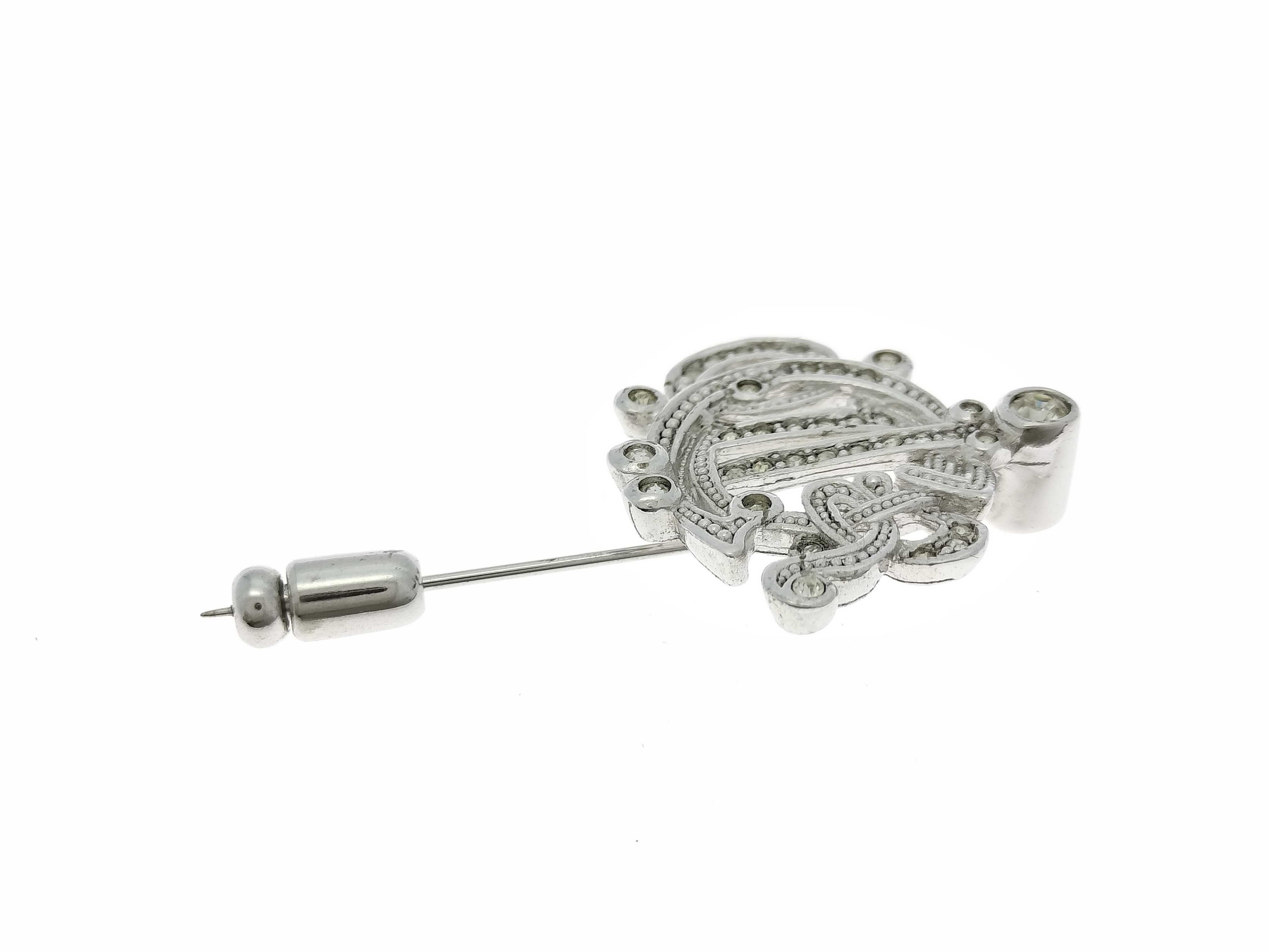 Christian / Brooch — view 4