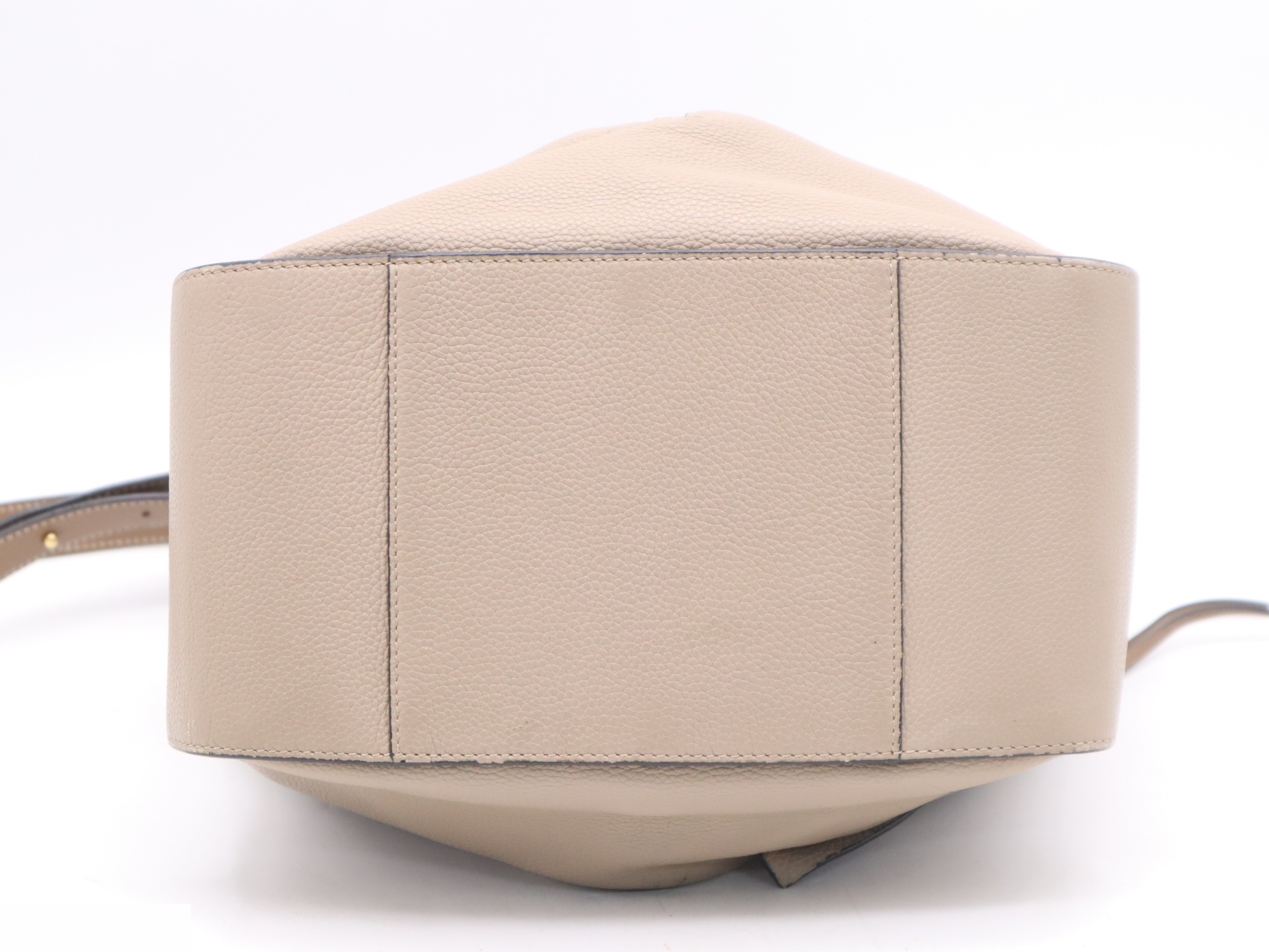 Leather Hammock Small 2-Way Handbag, Beige/Brown — view 4