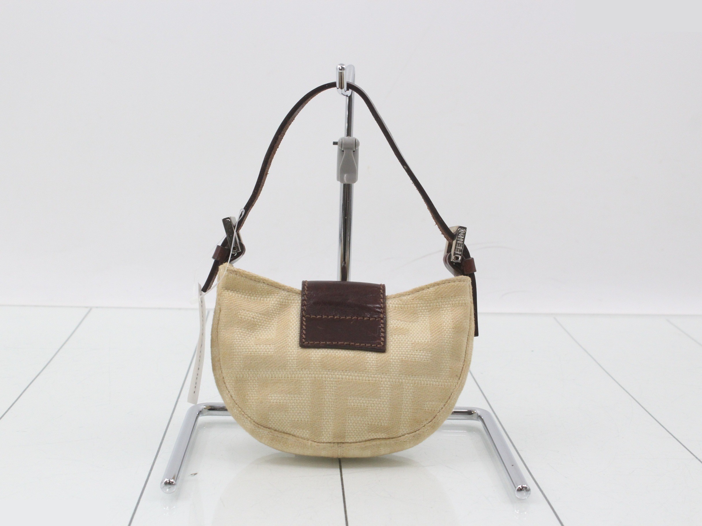 ZUCCA Mamma Baguette Mini Croissant Handbag — view 2