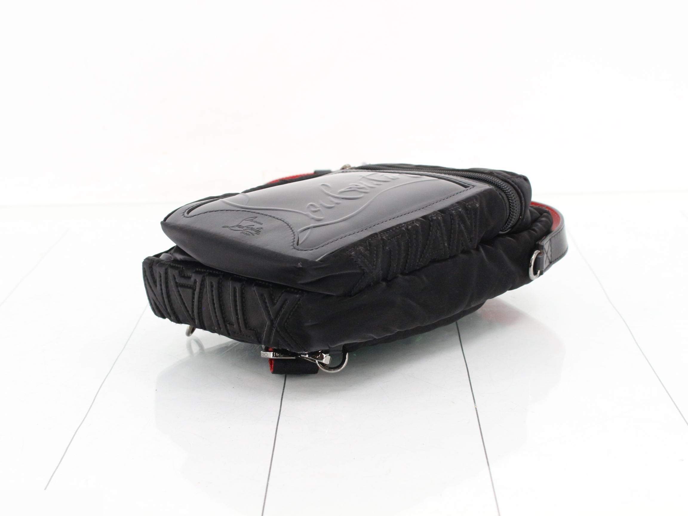Other lines: Bags and Wallets — view 6