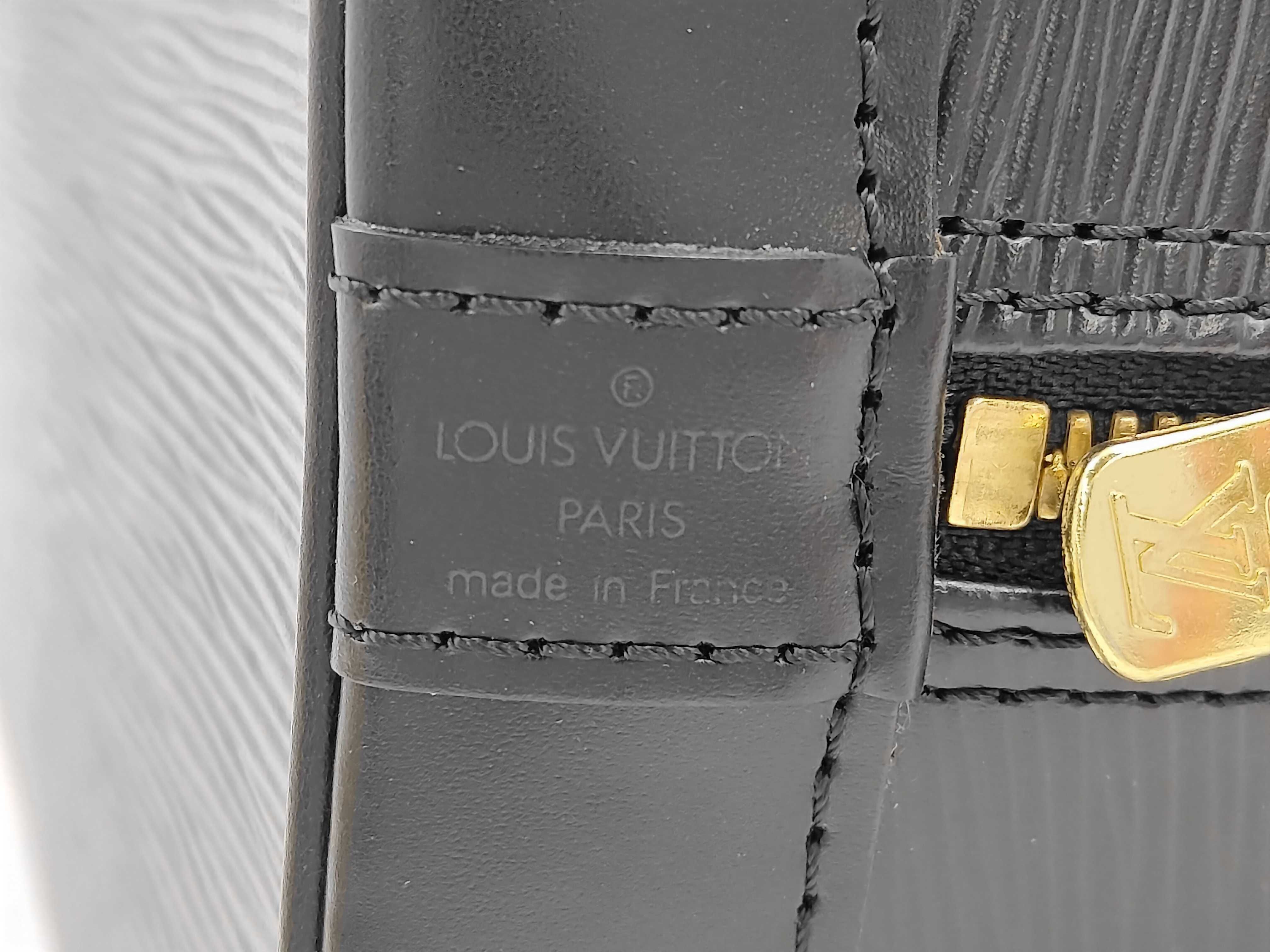 Epi Leather Alma Black Handbag — view 11