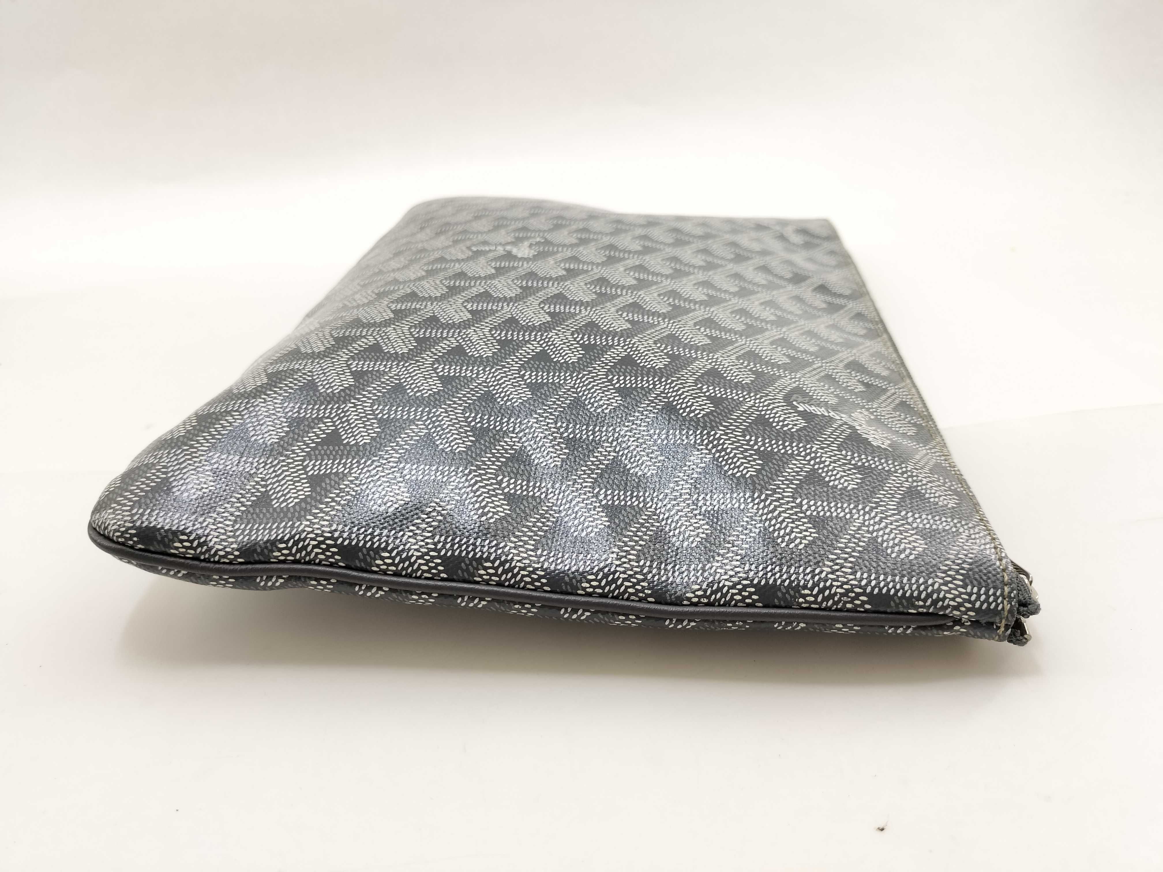 Sena MM Clutch Bag Special Color Gray Clutch Bag — view 6