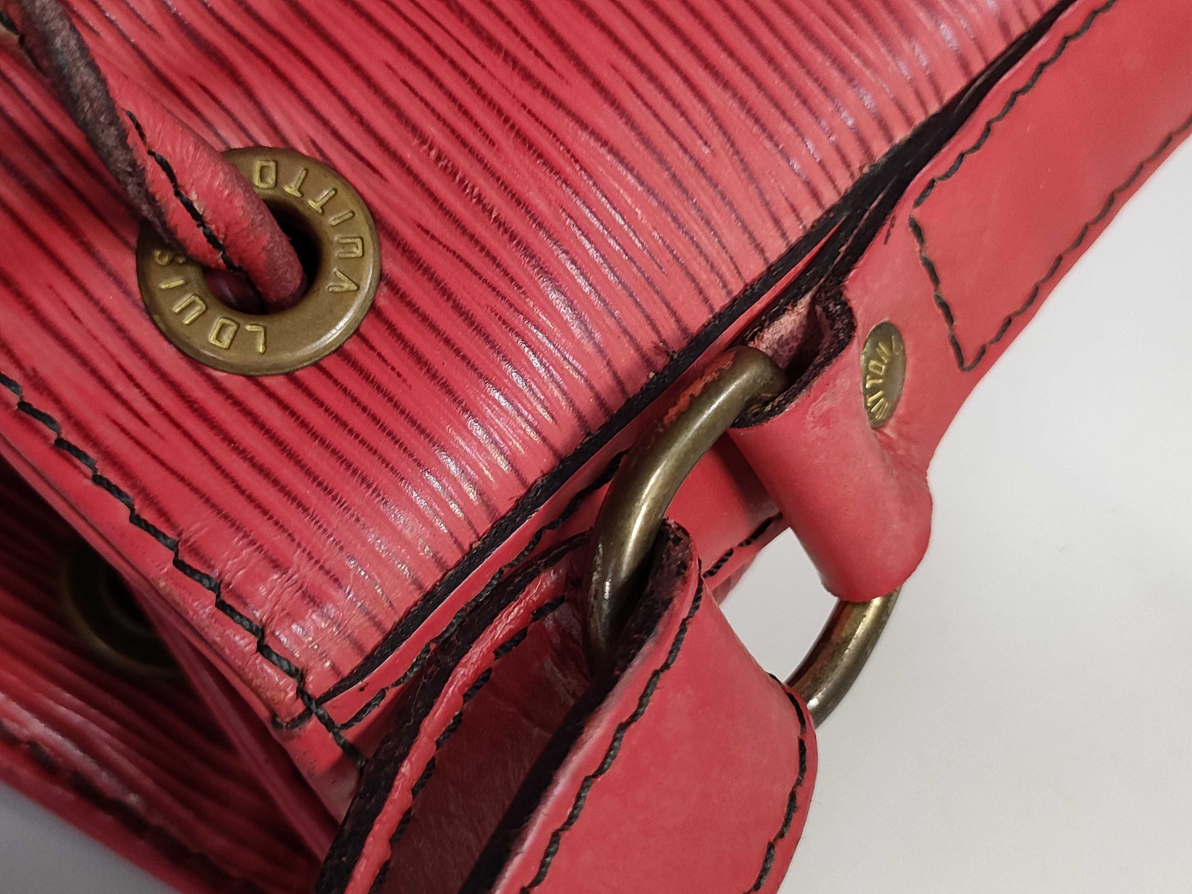 Epi Noé Shoulder Bag — view 5