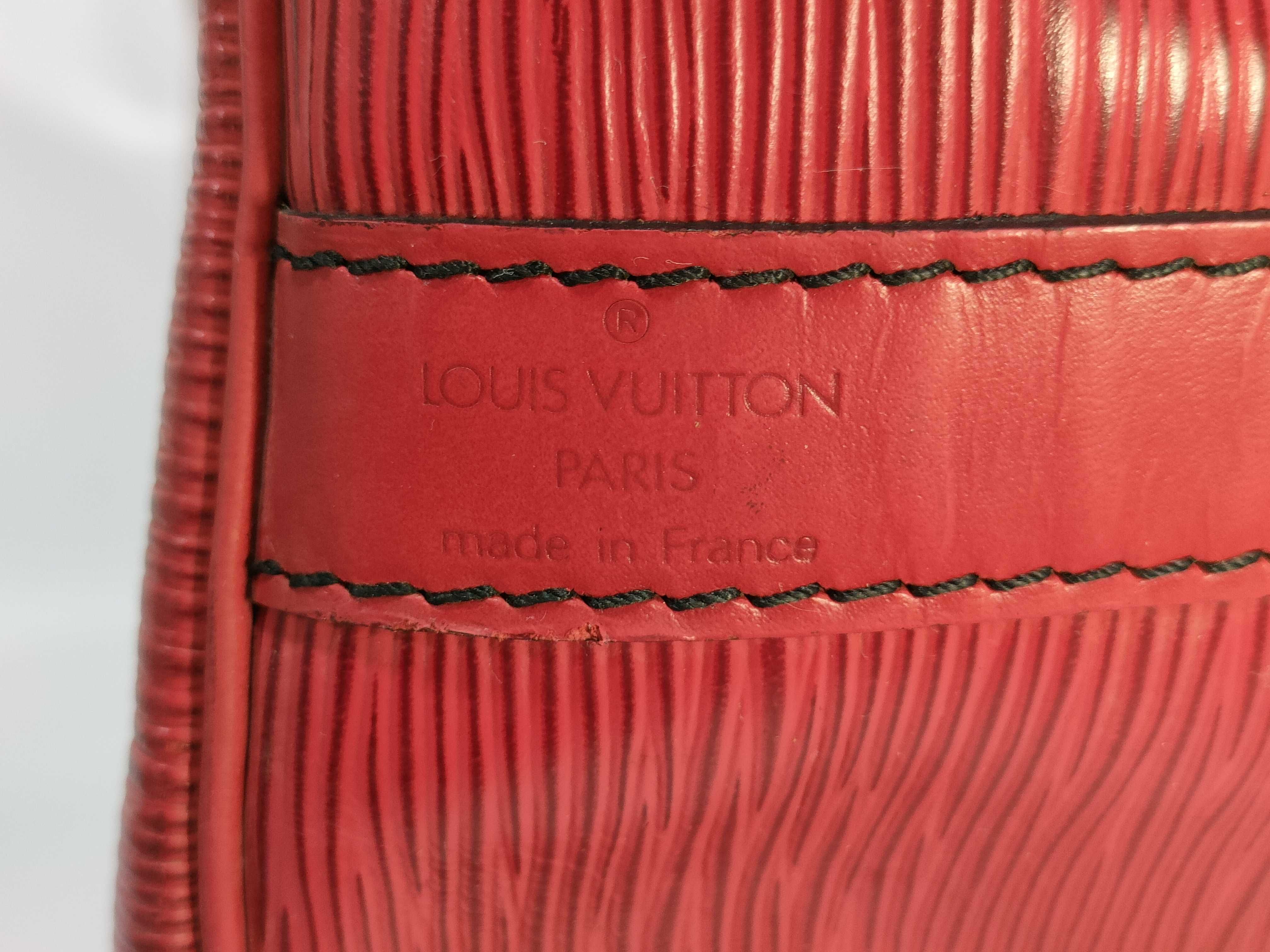 Epi Noé Shoulder Bag — view 8