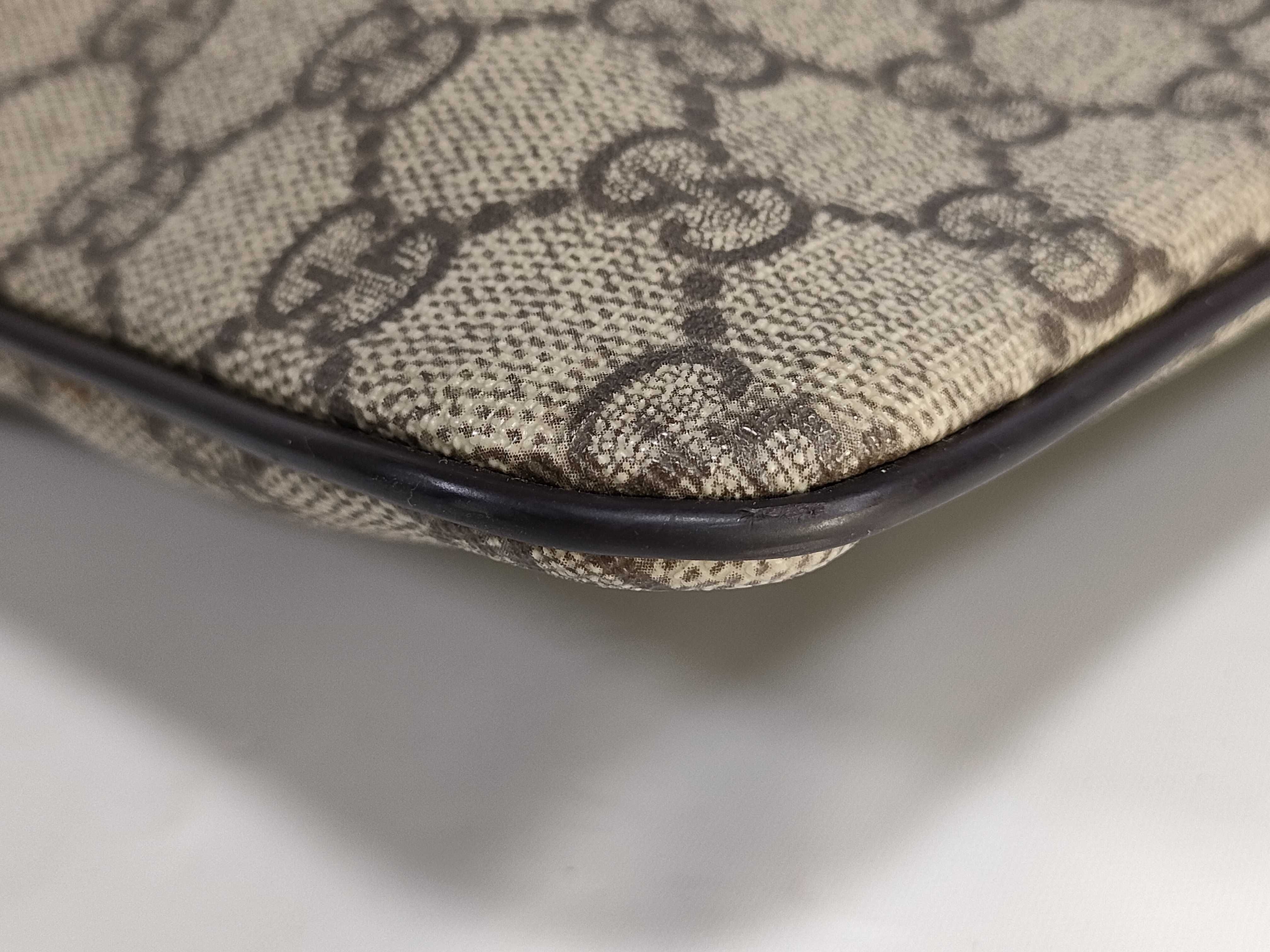 GG Supreme Messenger Crossbody Bag (Shoulder Bag) — view 6