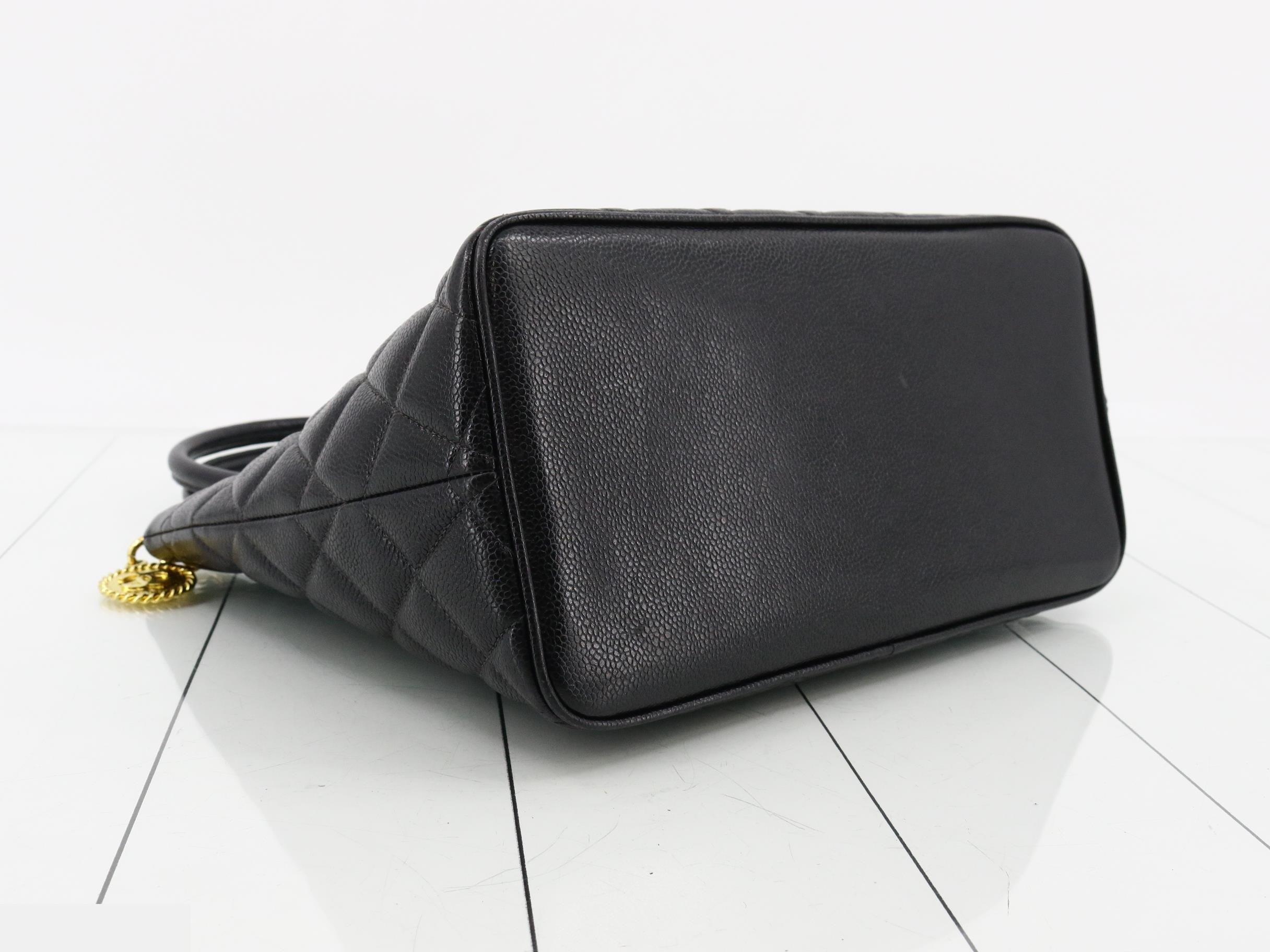 Caviar Skin Tote Bag — view 5