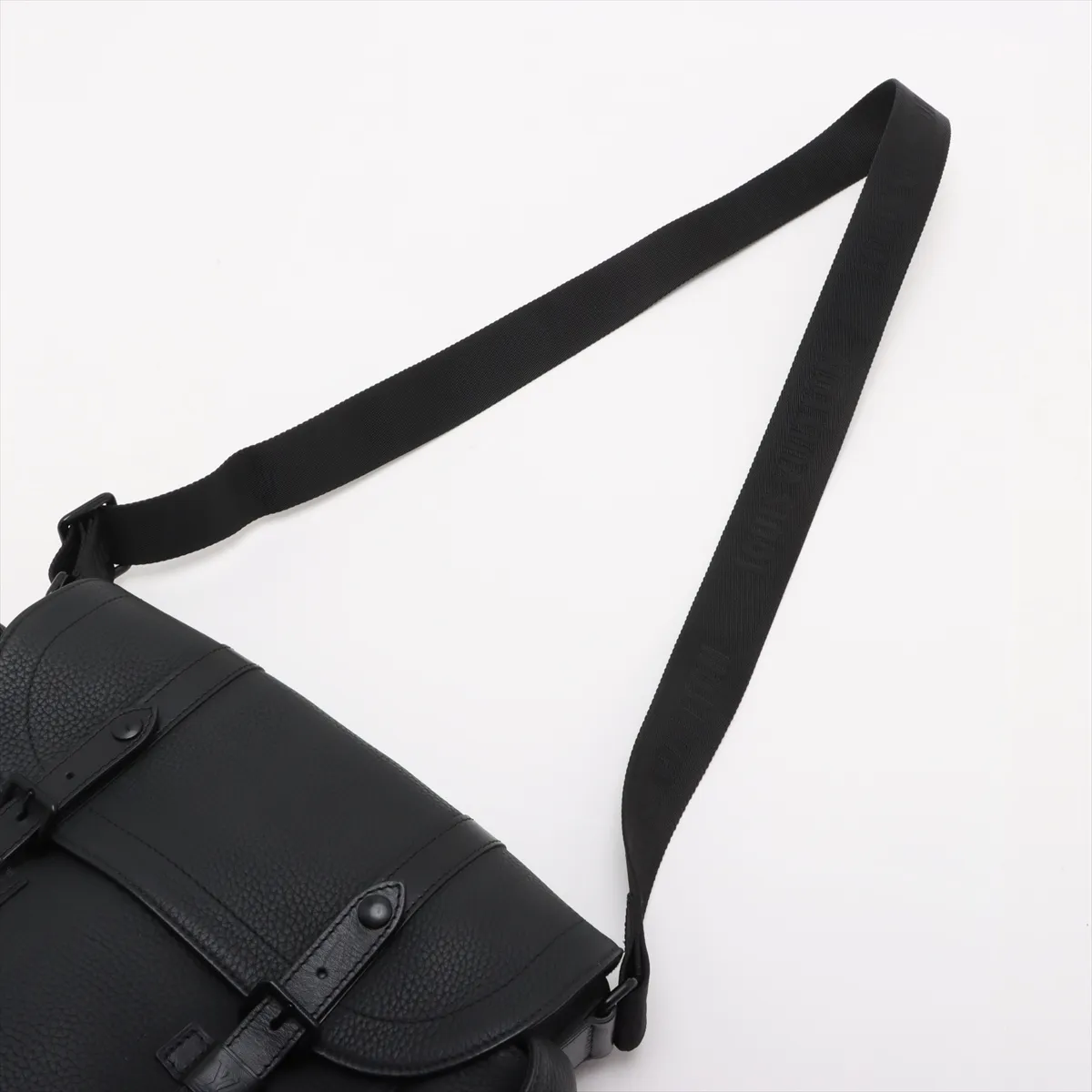 Taurillon Christopher Messenger M58476 Black RFID response — view 5