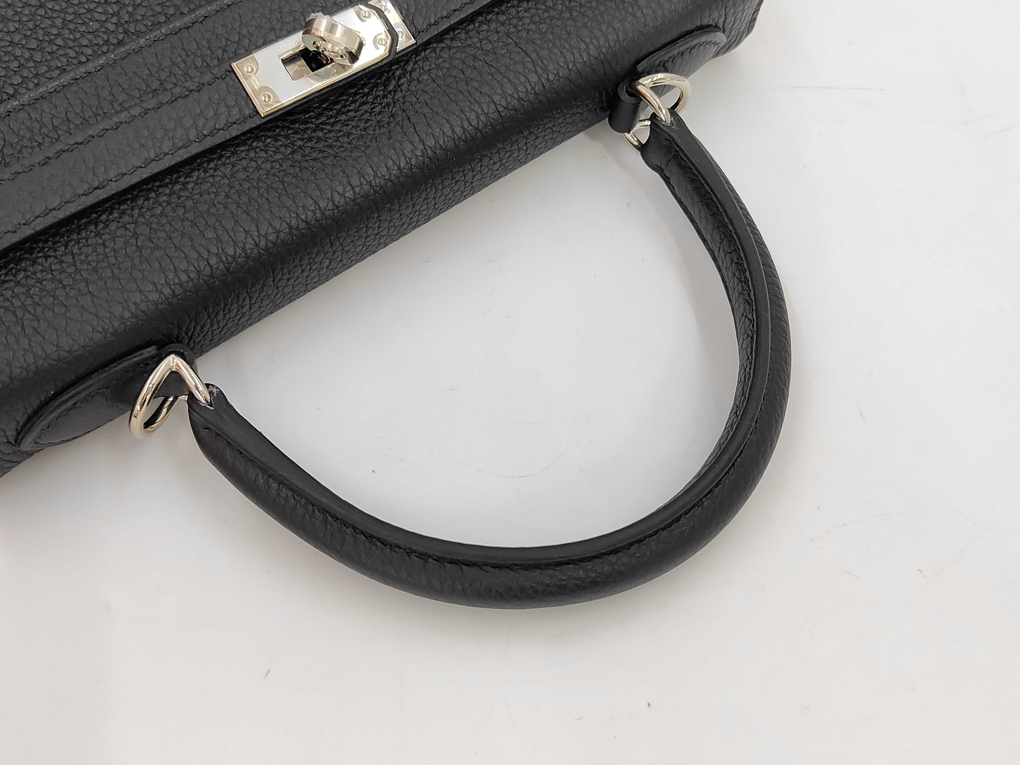 Kelly 25 Togo Leather Handbag, Black, Silver Hardware, Z Stamp — view 5