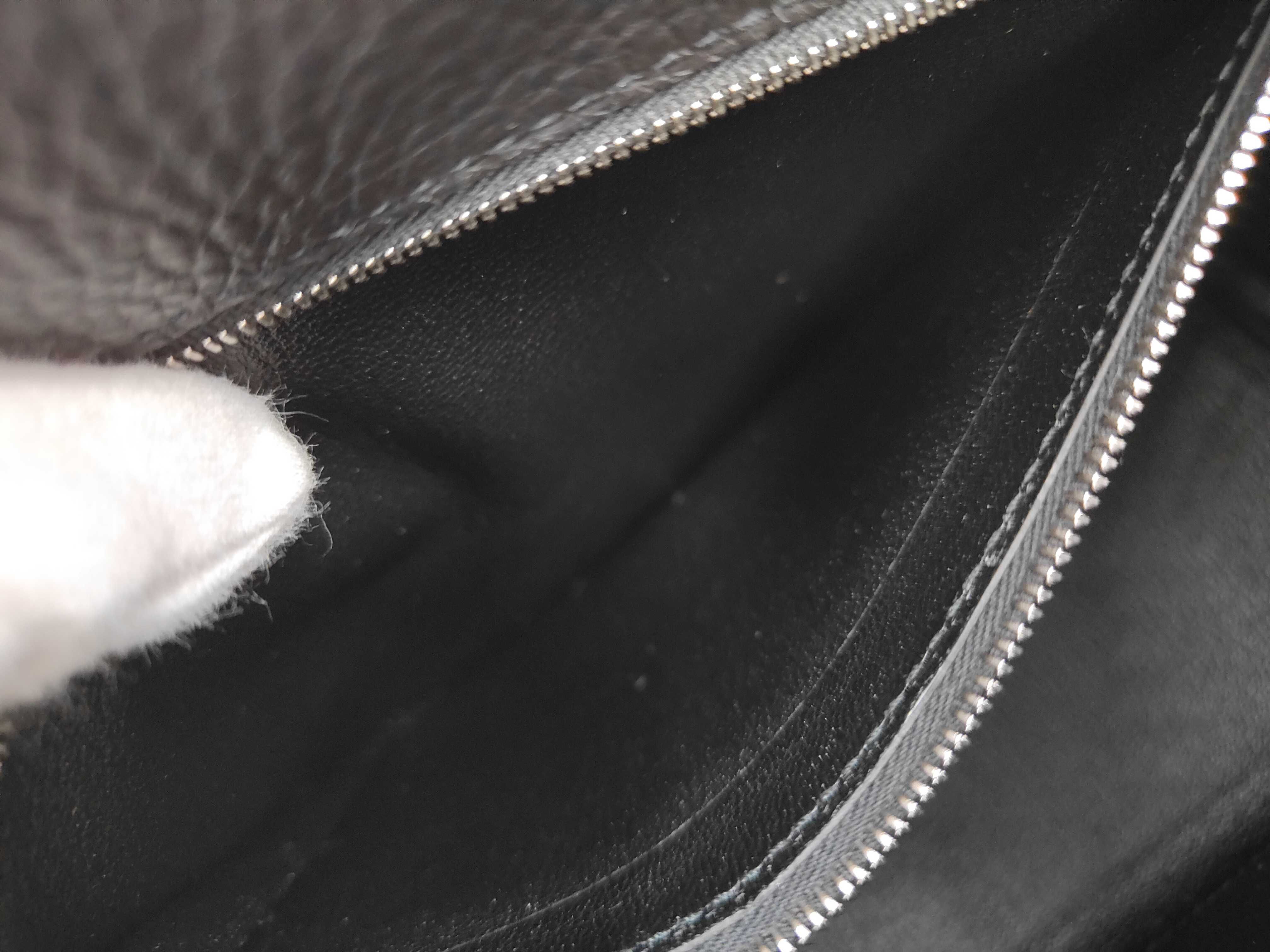 Kelly 25 Togo Leather Handbag, Black, Silver Hardware, Z Stamp — view 9