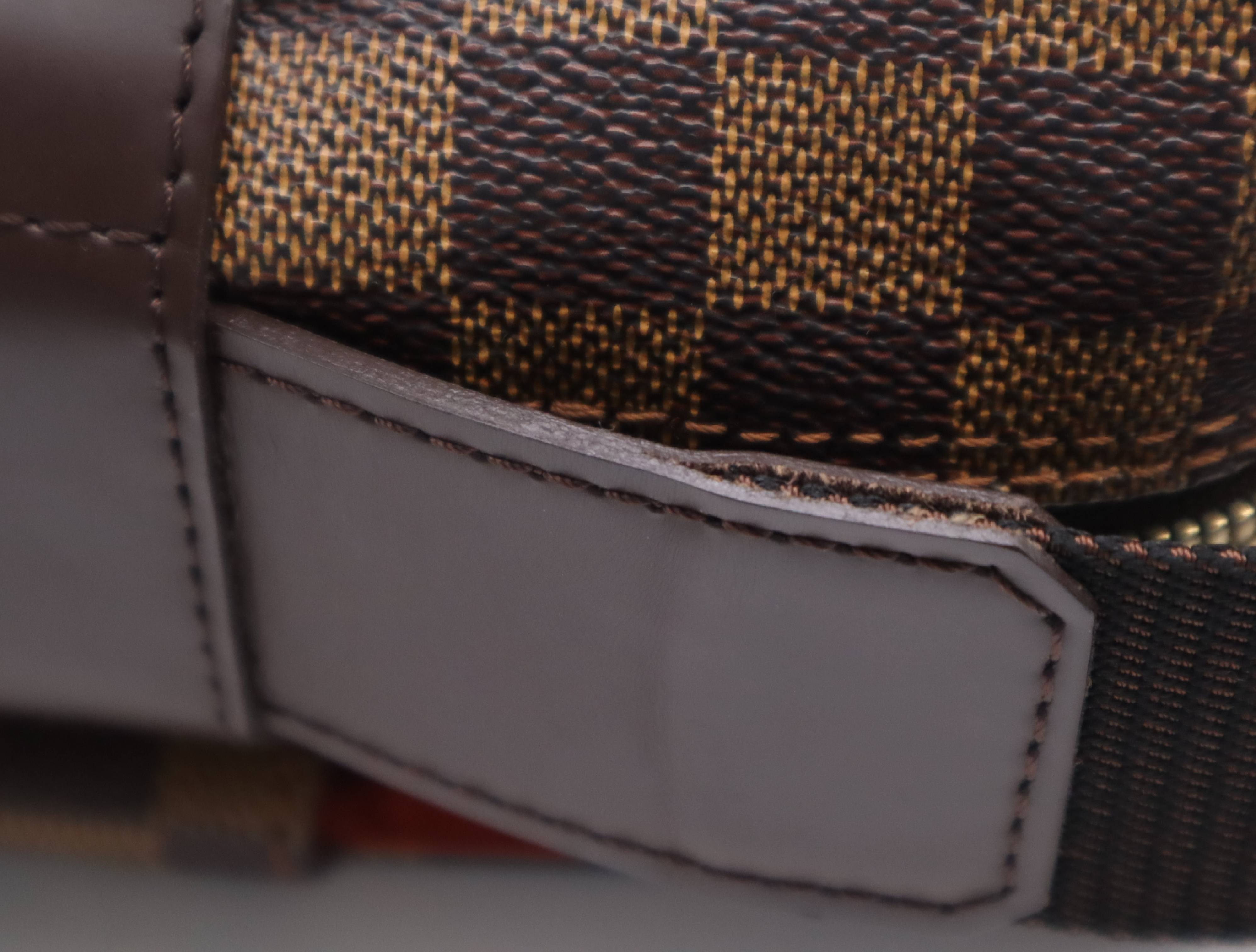 N45255 Damier Naviglio Shoulder Bag — view 8