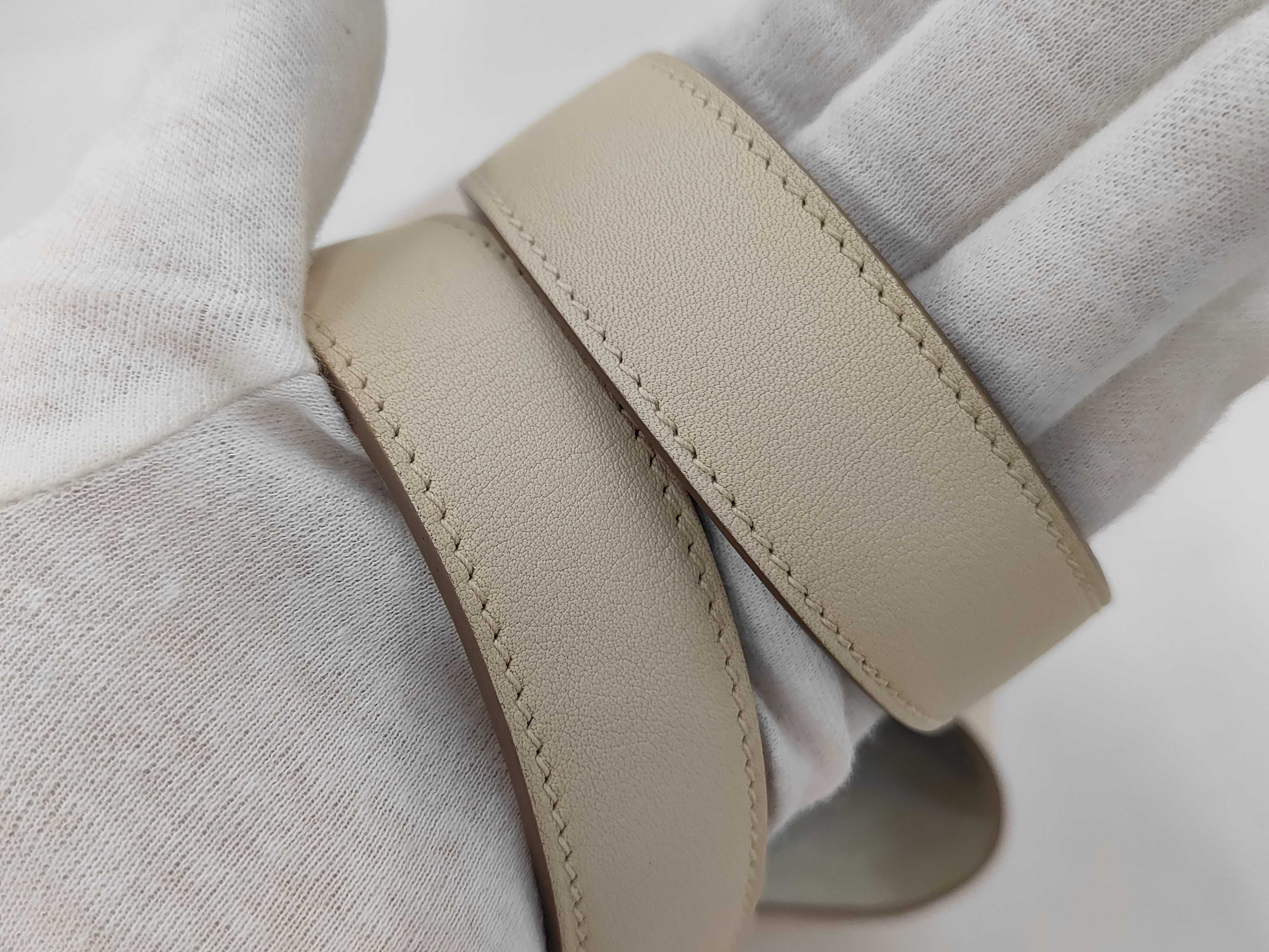 Picotin Lock Touch MM, Silver Hardware, Taurillon Clemence Leather, T Stamp, Handbag — view 6