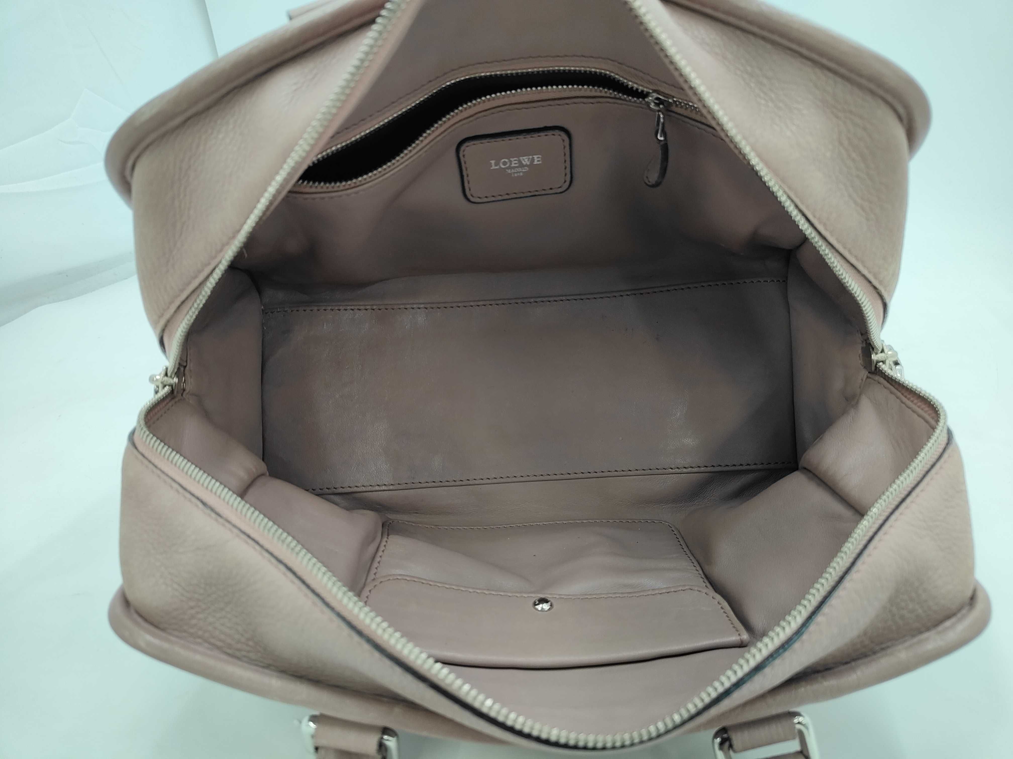 Amazona 28 Leather Tote Bag (Pink Beige) — view 11