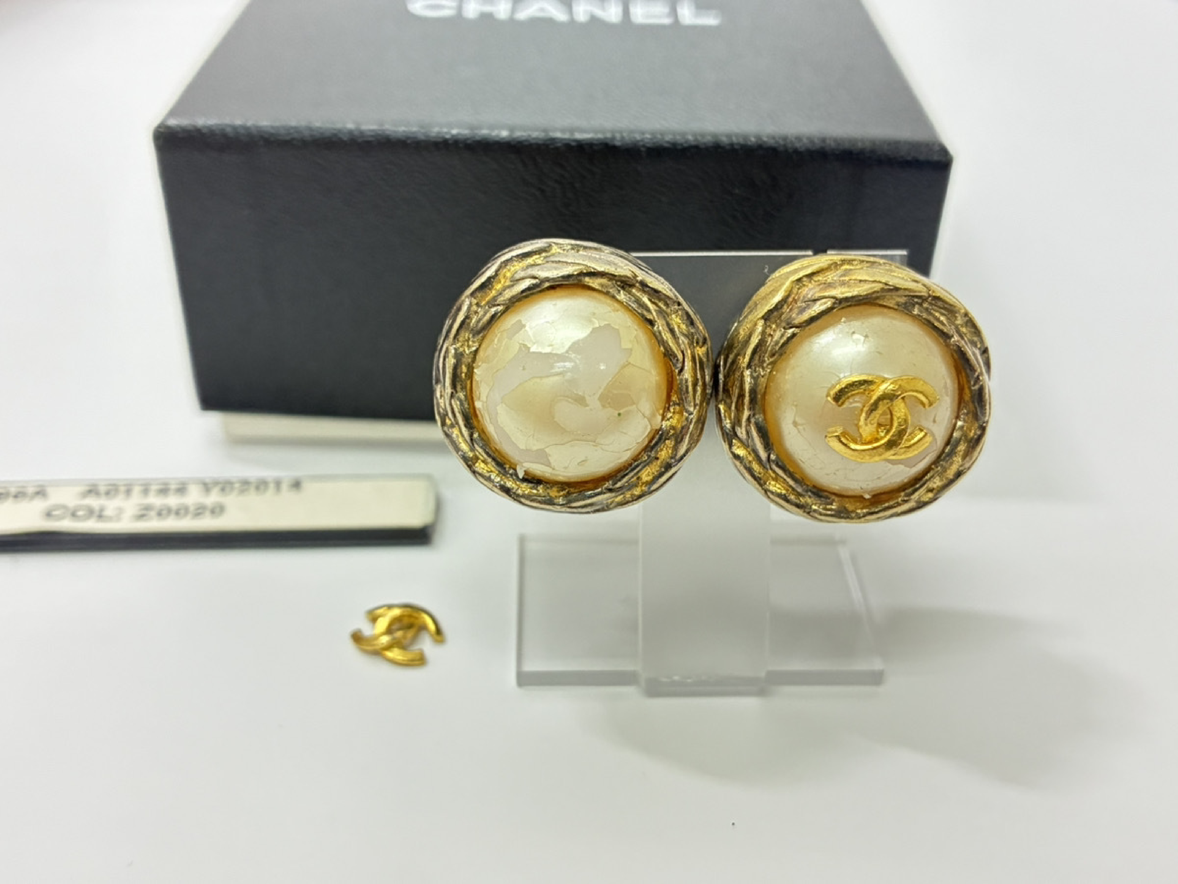Coco Mark Pearl GP Earrings