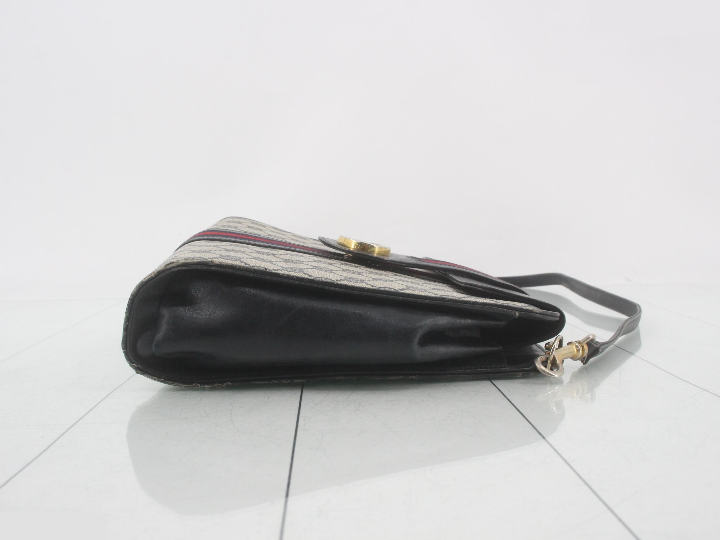 Shoulder bag — view 3