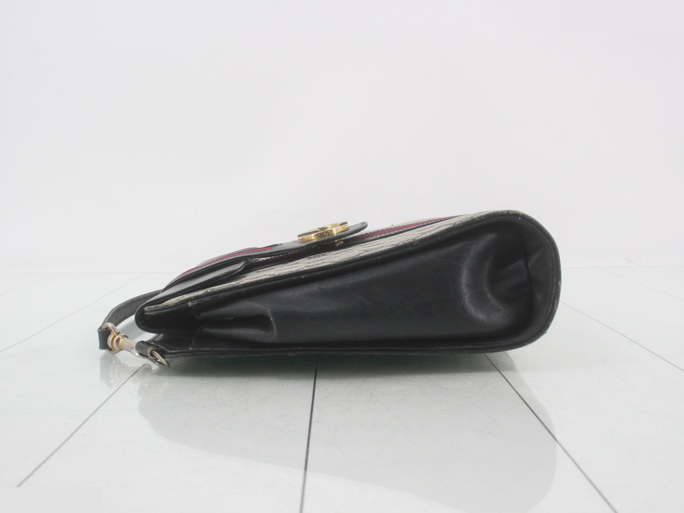 Shoulder bag — view 4