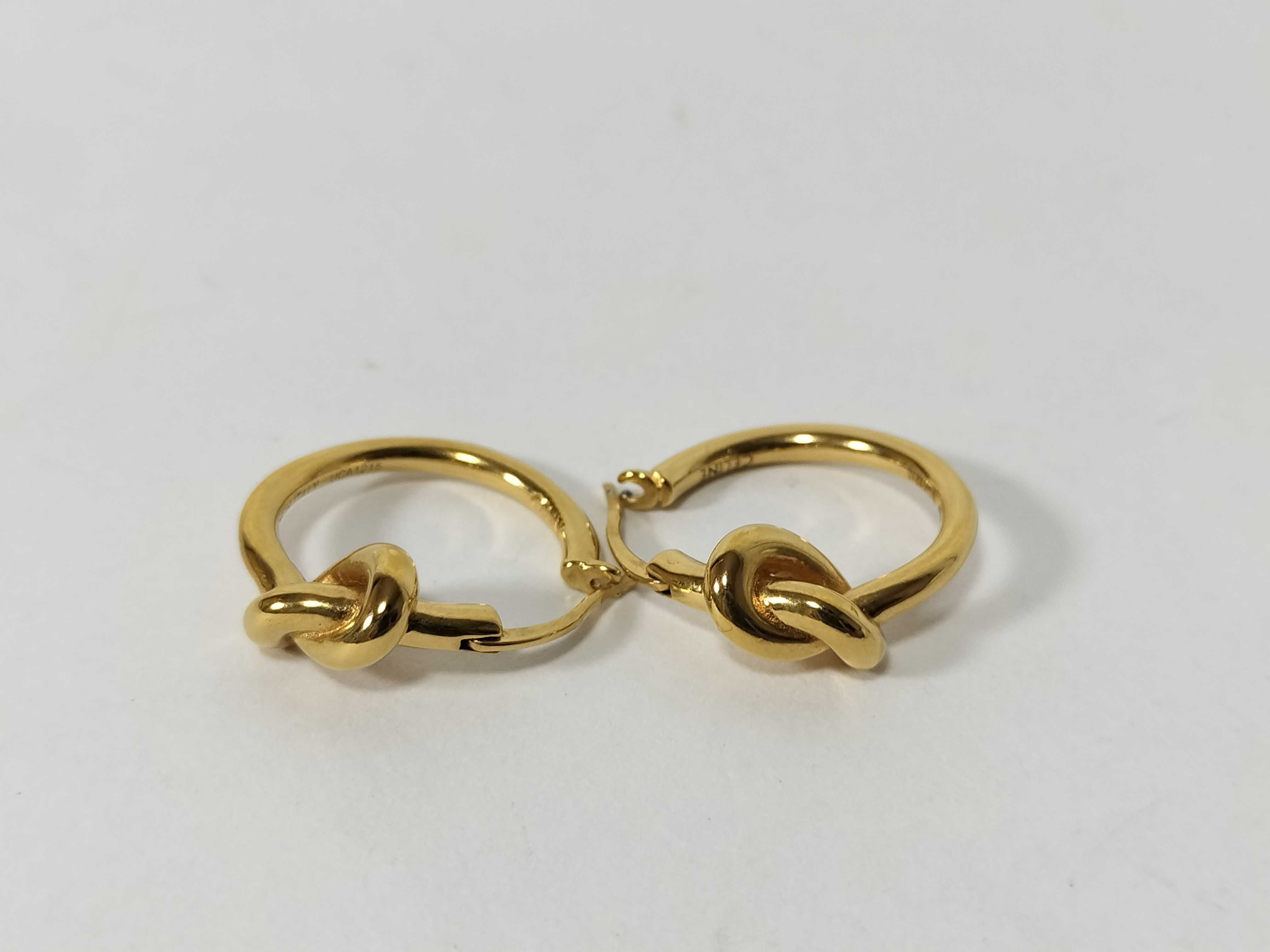 Knot Small Hoop Earrings, Gold Color, UCA1215 Earrings — view 7