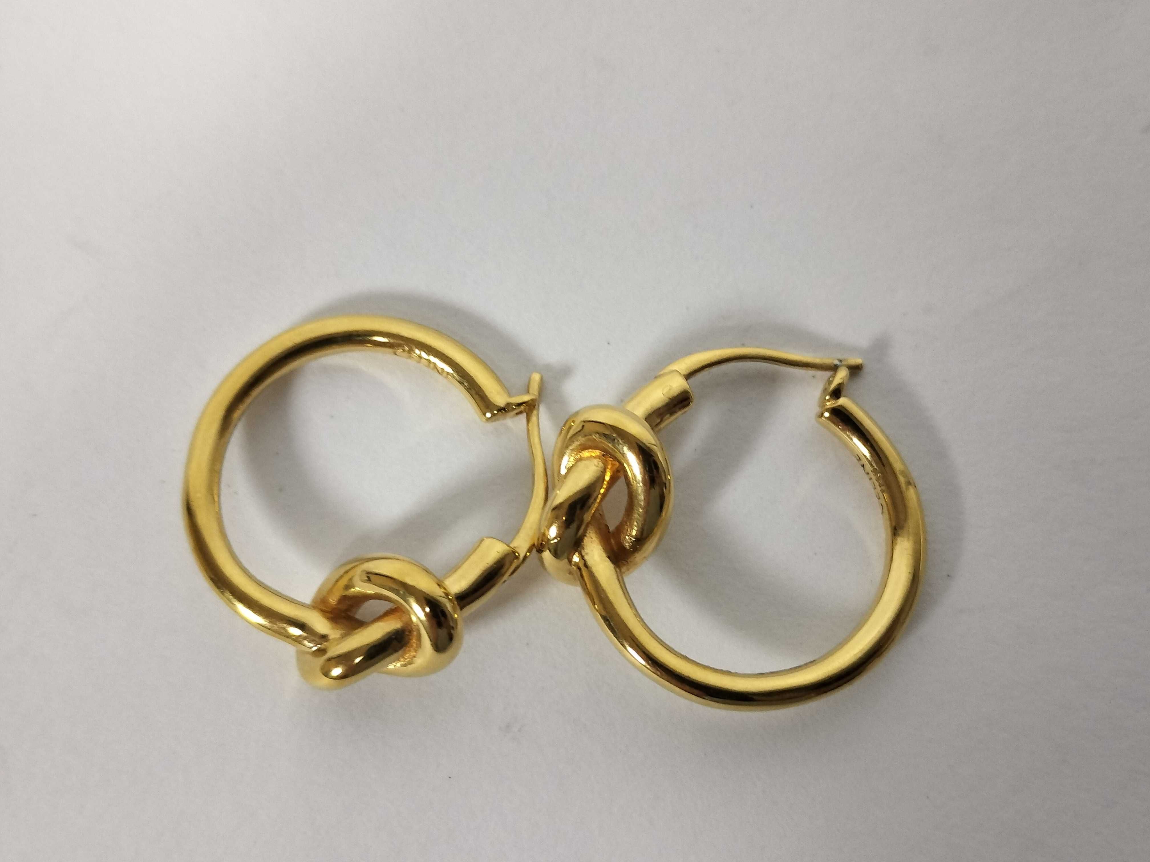 Knot Small Hoop Earrings, Gold Color, UCA1215 Earrings — view 8