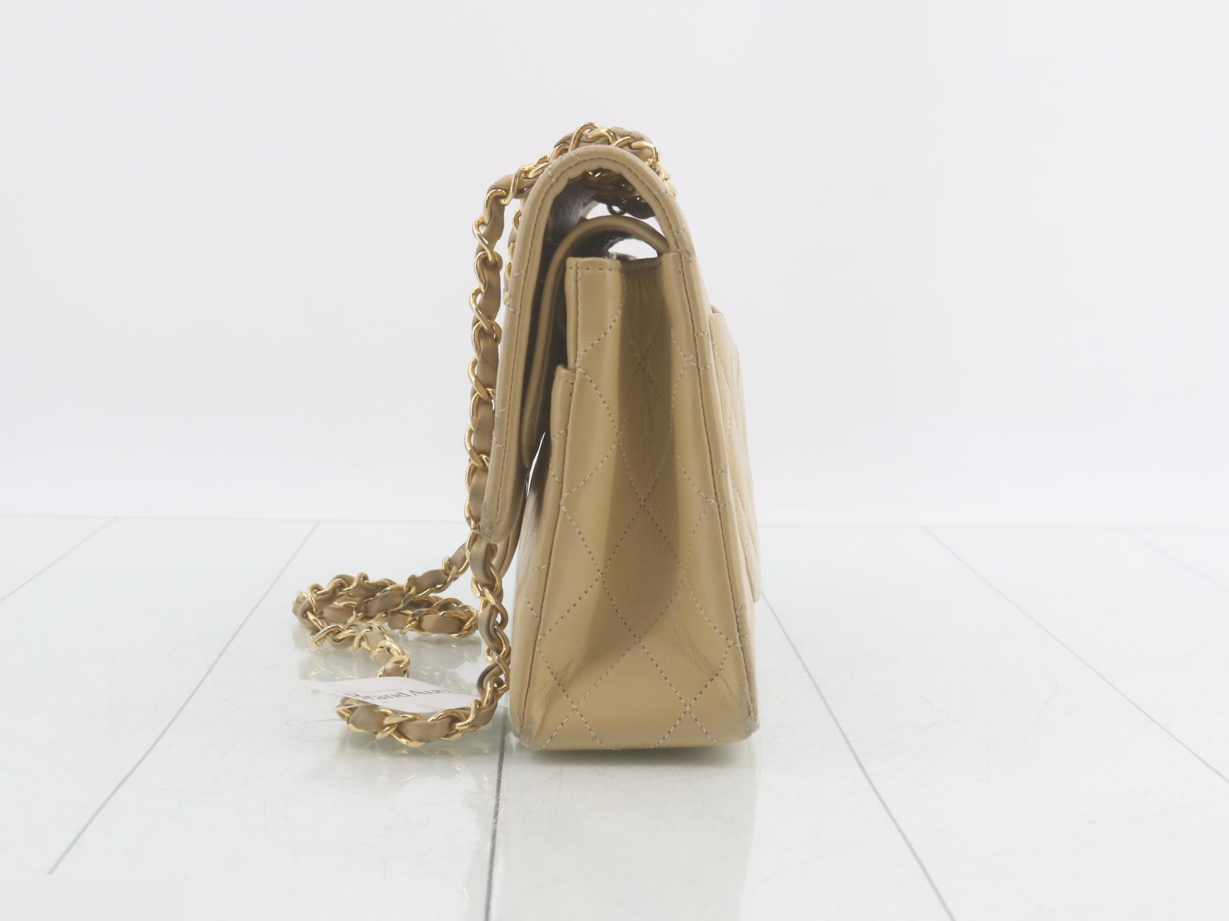 Matelassé (Bag) Beige Double Chain Shoulder Bag — view 3