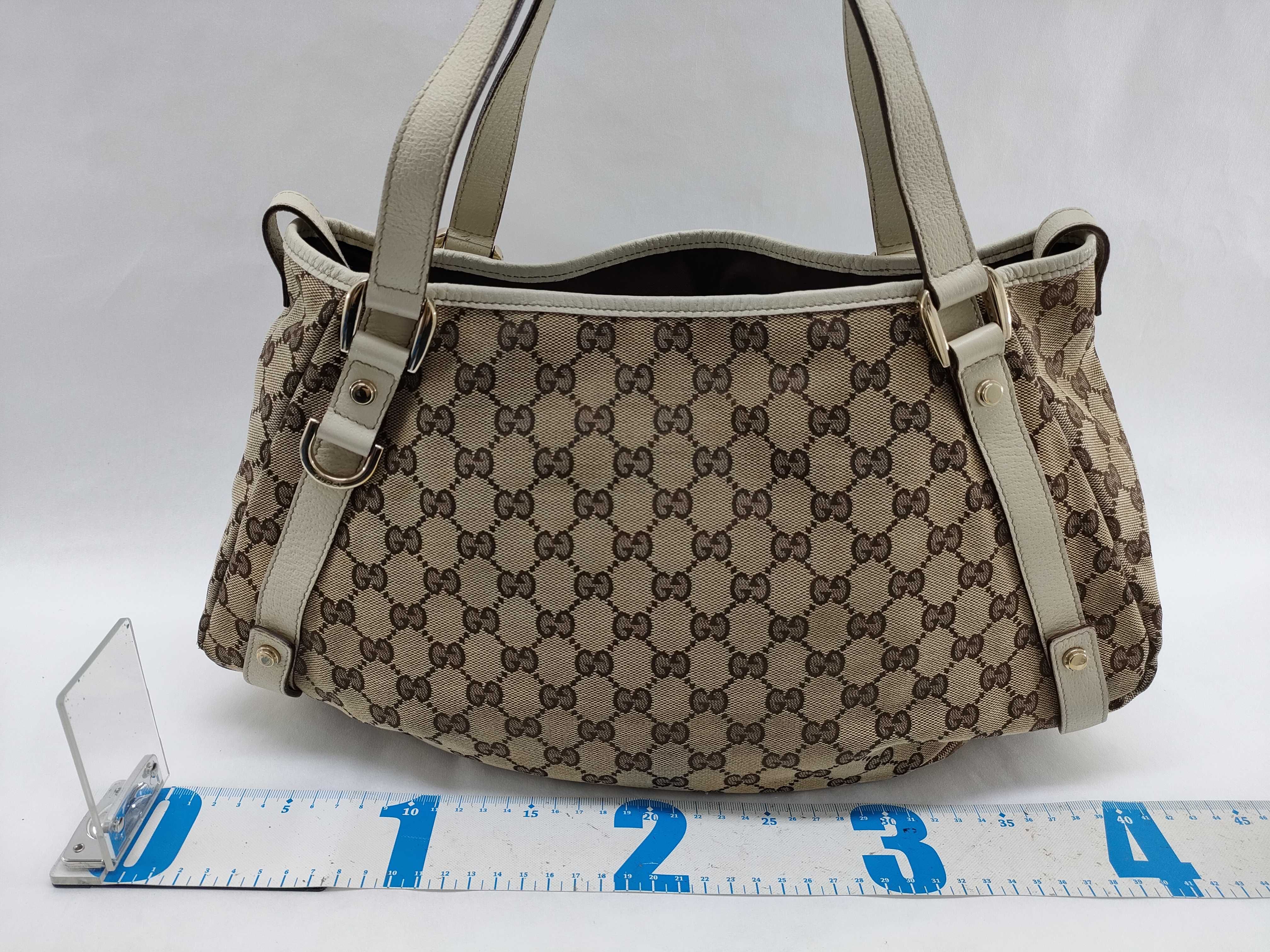 GG Canvas Gucci Handbag Tote Bag — view 2
